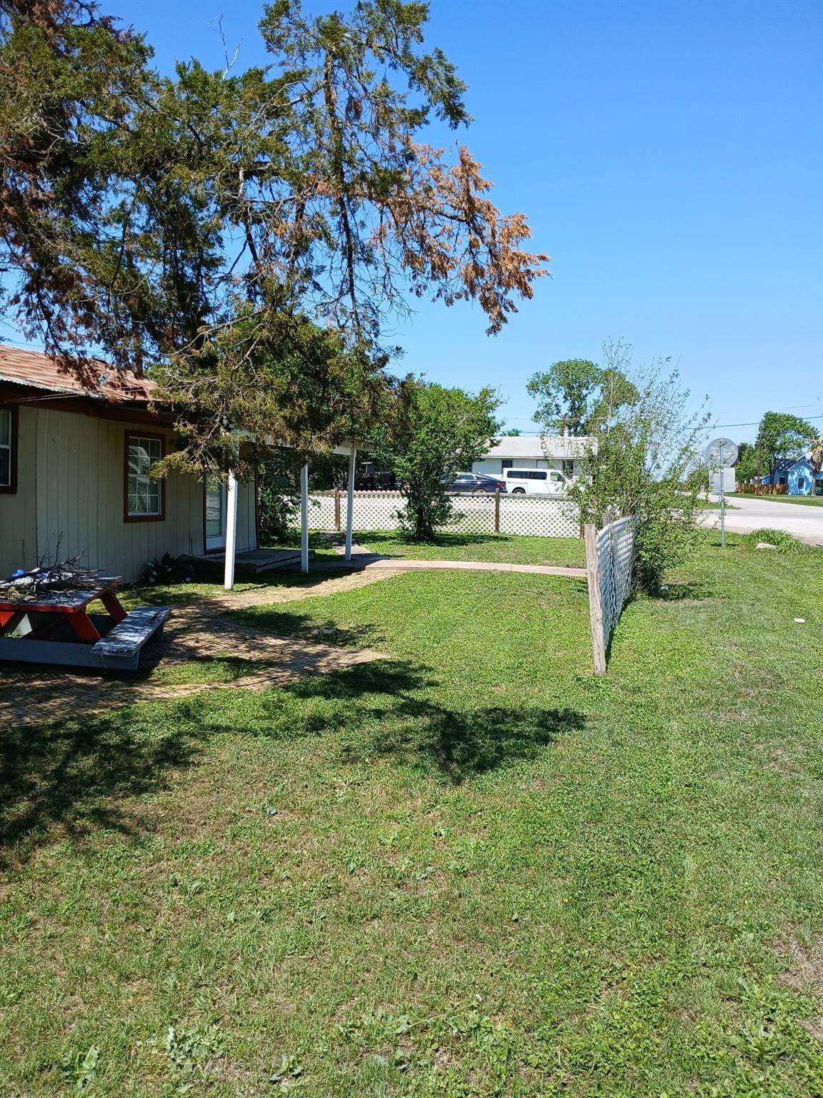 Manor, TX 78653,310 E Parsons ST