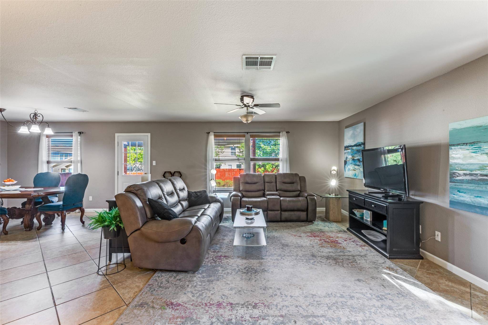 Buda, TX 78610,283 Black Forest RD