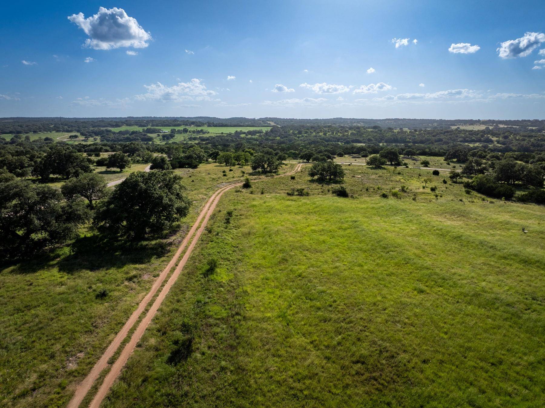 Stonewall, TX 78671,1649 Schumann RD