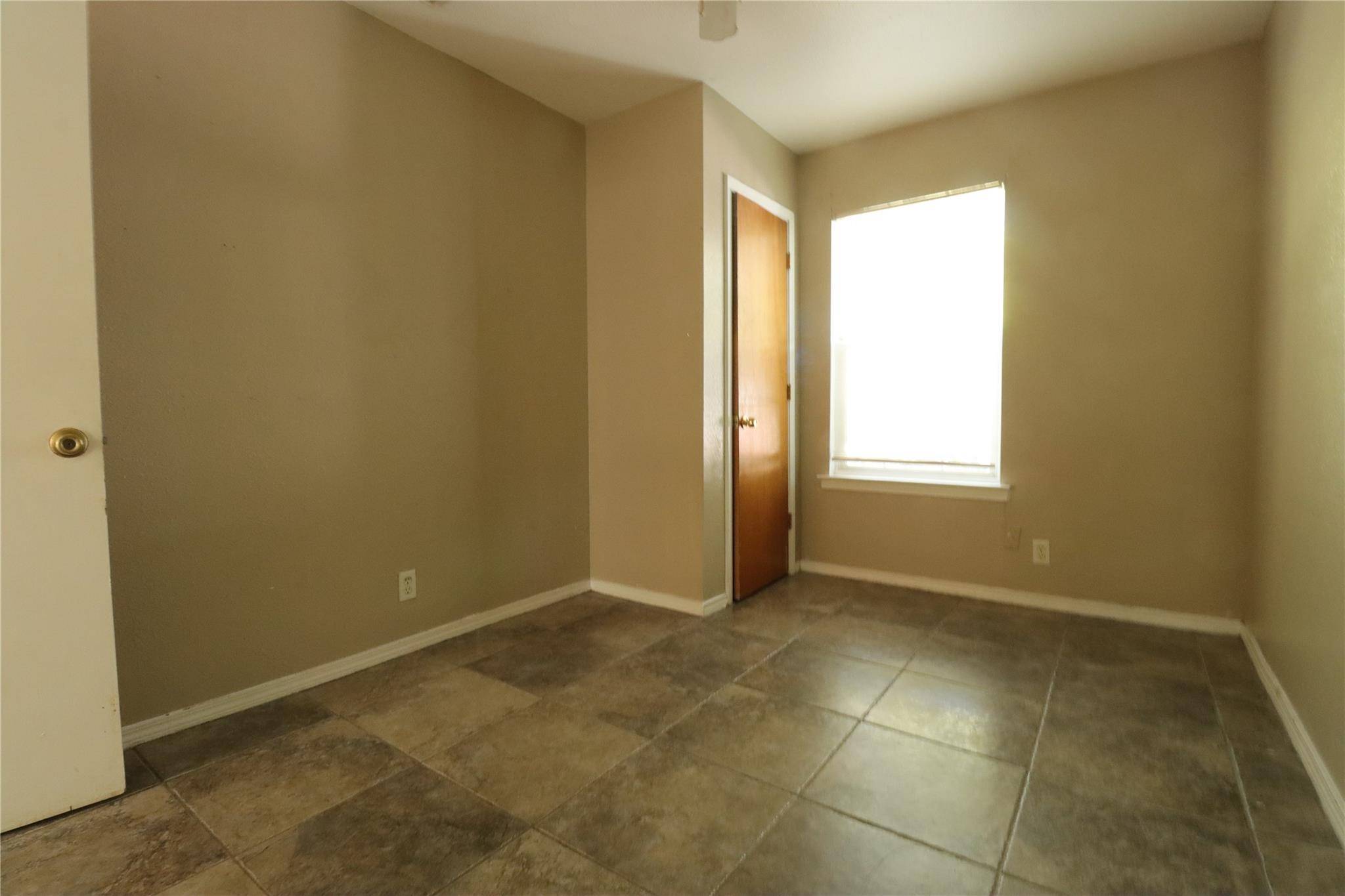 San Antonio, TX 78214,164 Grapeland Ave