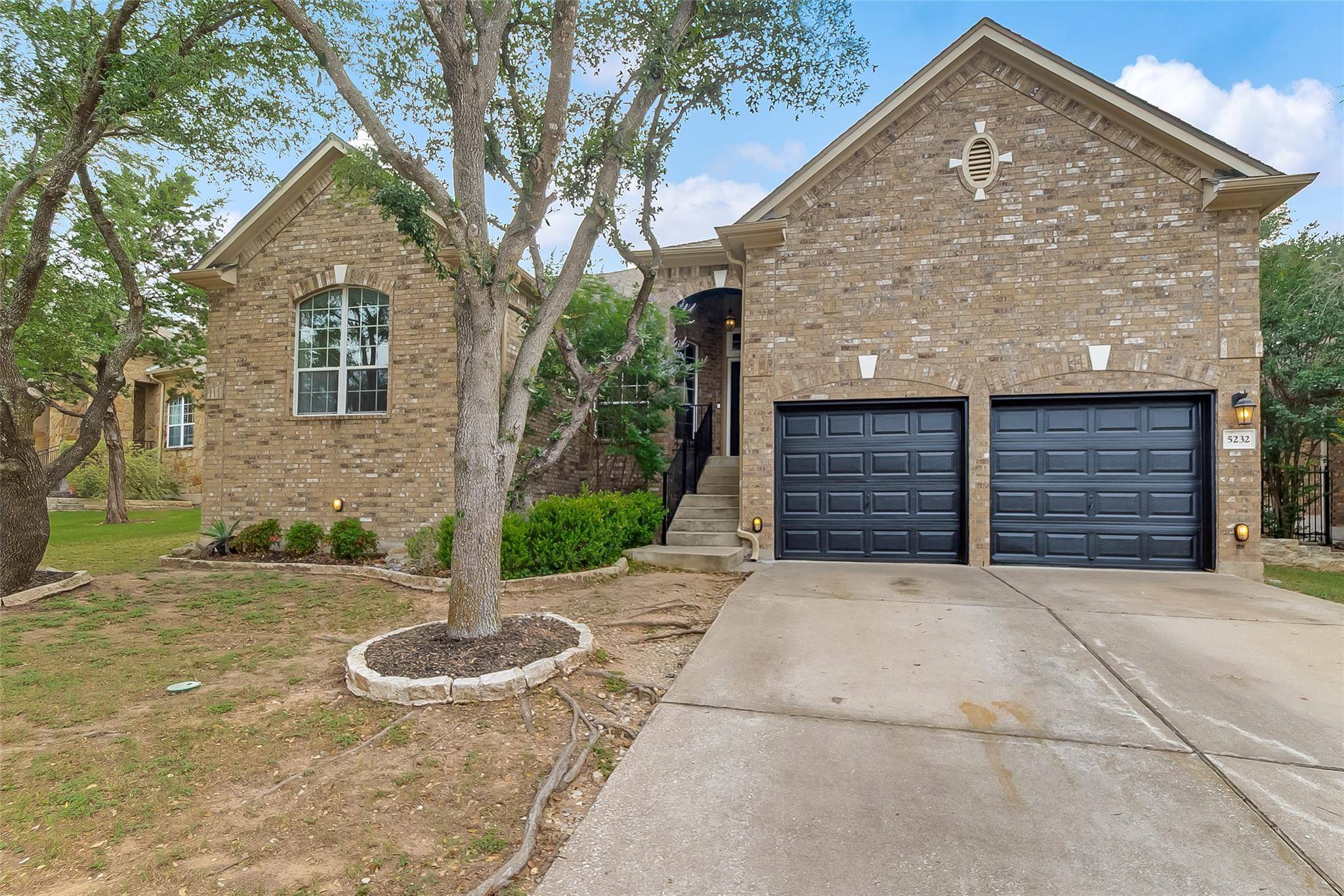 Spicewood, TX 78669,5232 Texas Bluebell DR