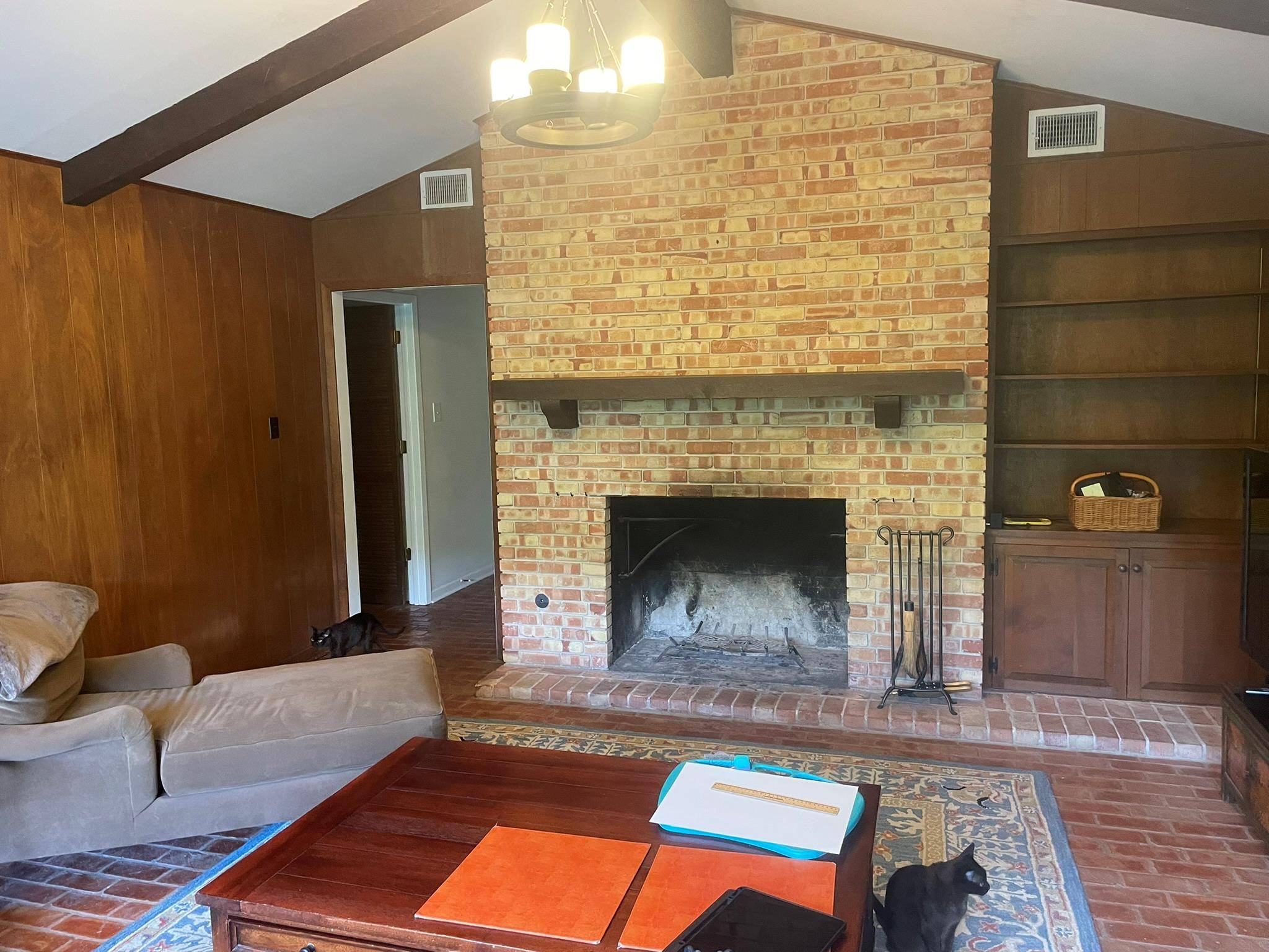 West Lake Hills, TX 78746,720 Yaupon Valley RD