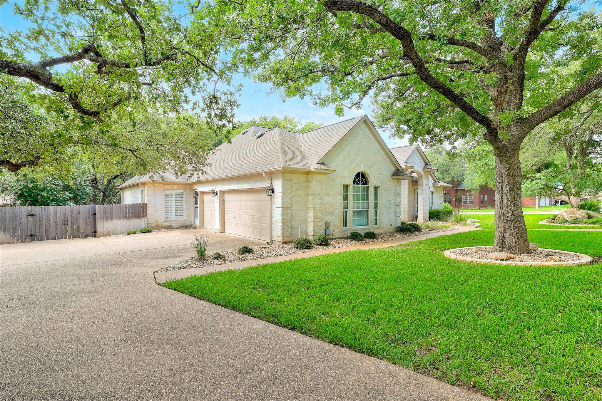 Georgetown, TX 78628,31000 Clearwater CT