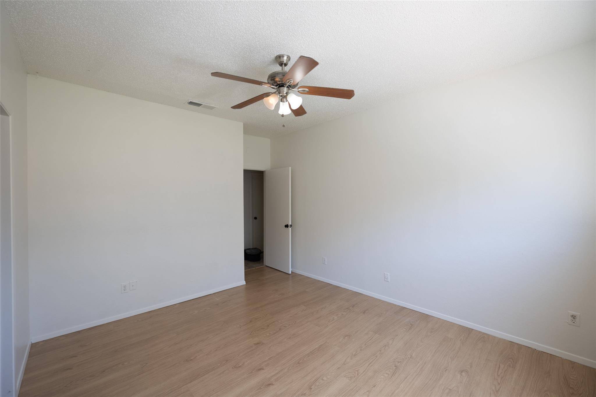Austin, TX 78705,806 W 24 ST #207