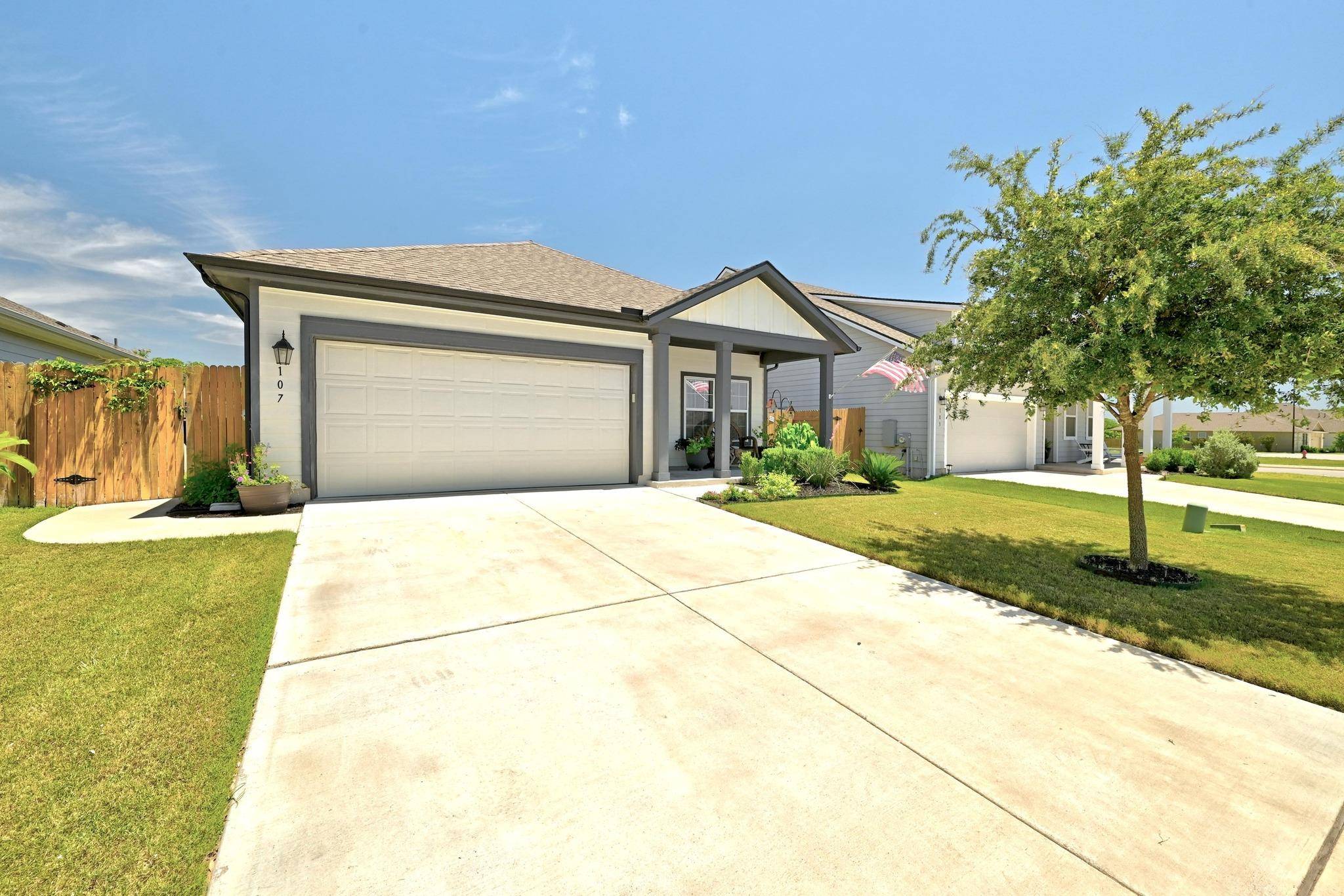 Bastrop, TX 78602,107 Trailside LN