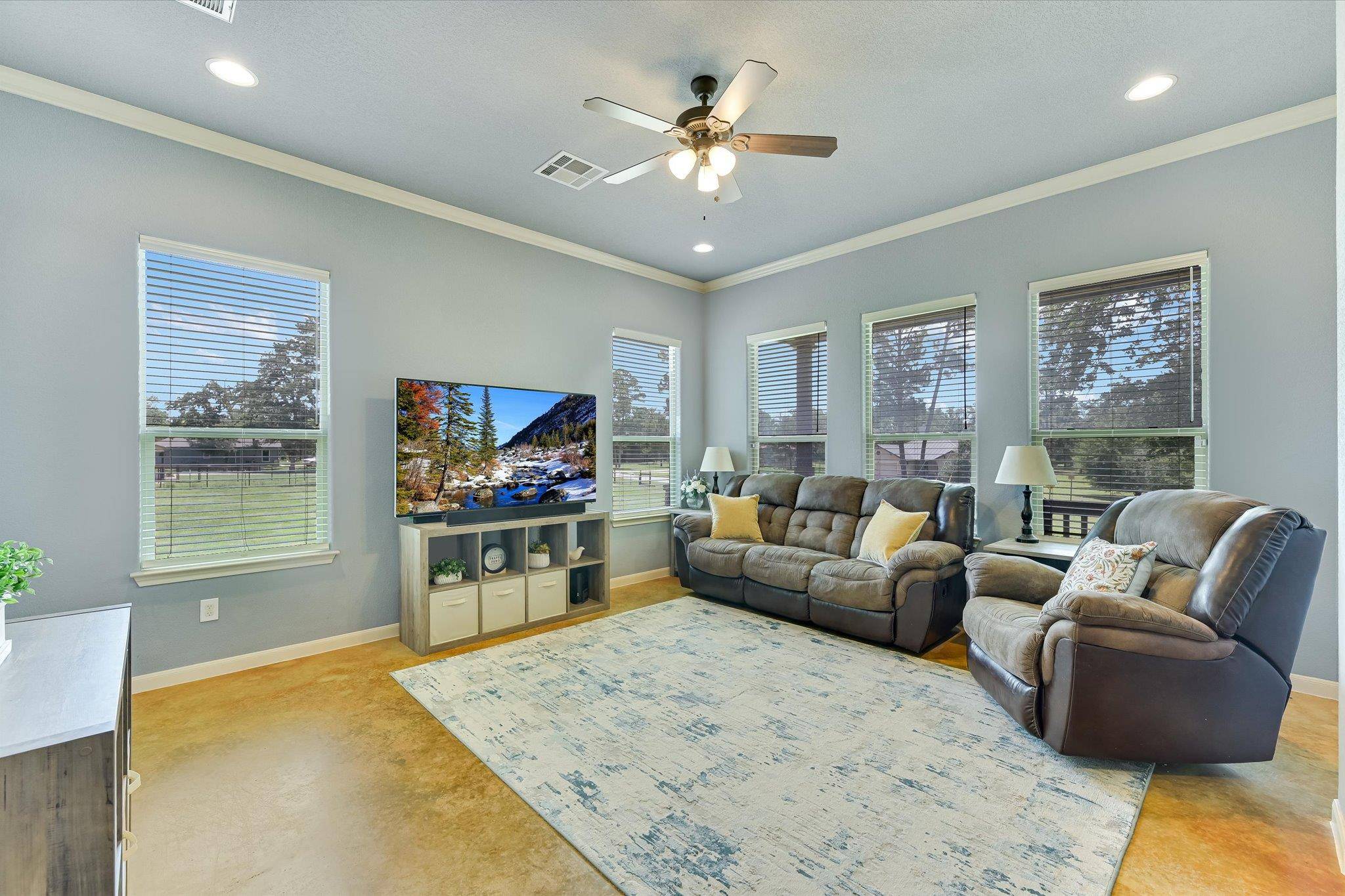 Bastrop, TX 78602,141 N Buckhorn DR