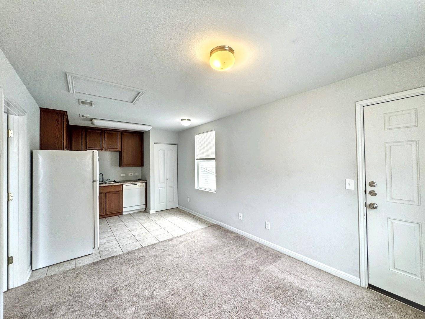 San Marcos, TX 78666,340 Perry ST #Garage Apartment
