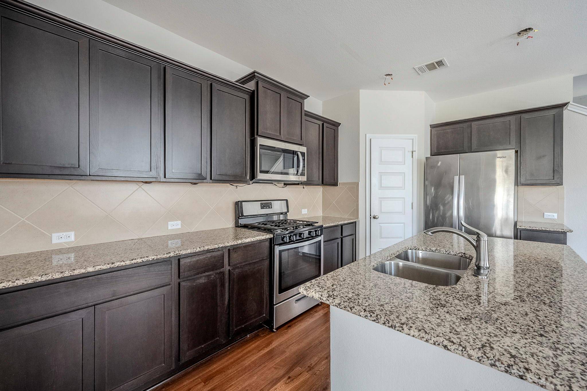 Austin, TX 78744,8008 Cottage Rose DR
