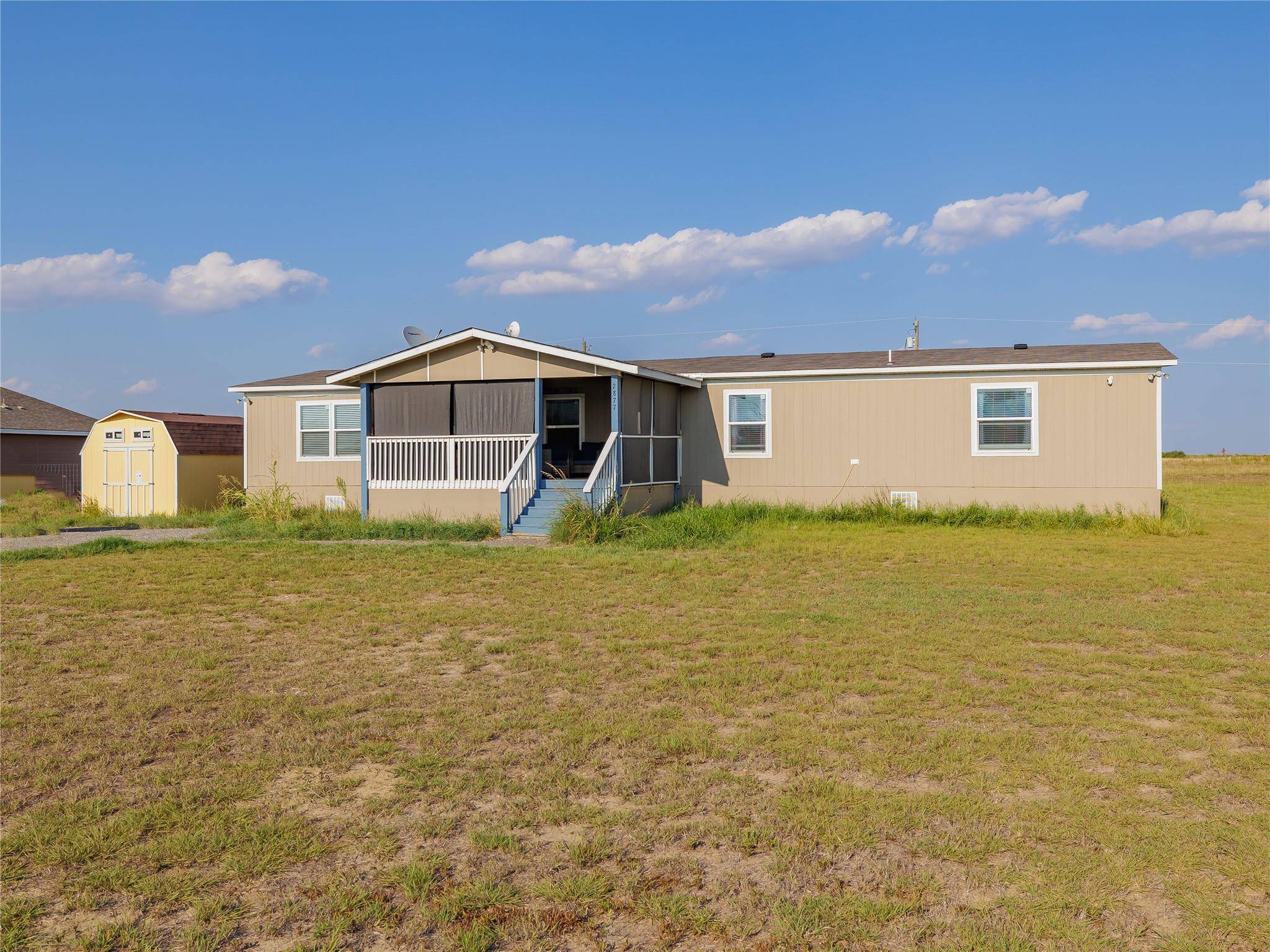 Elgin, TX 78621,2877 County Road 463 RD