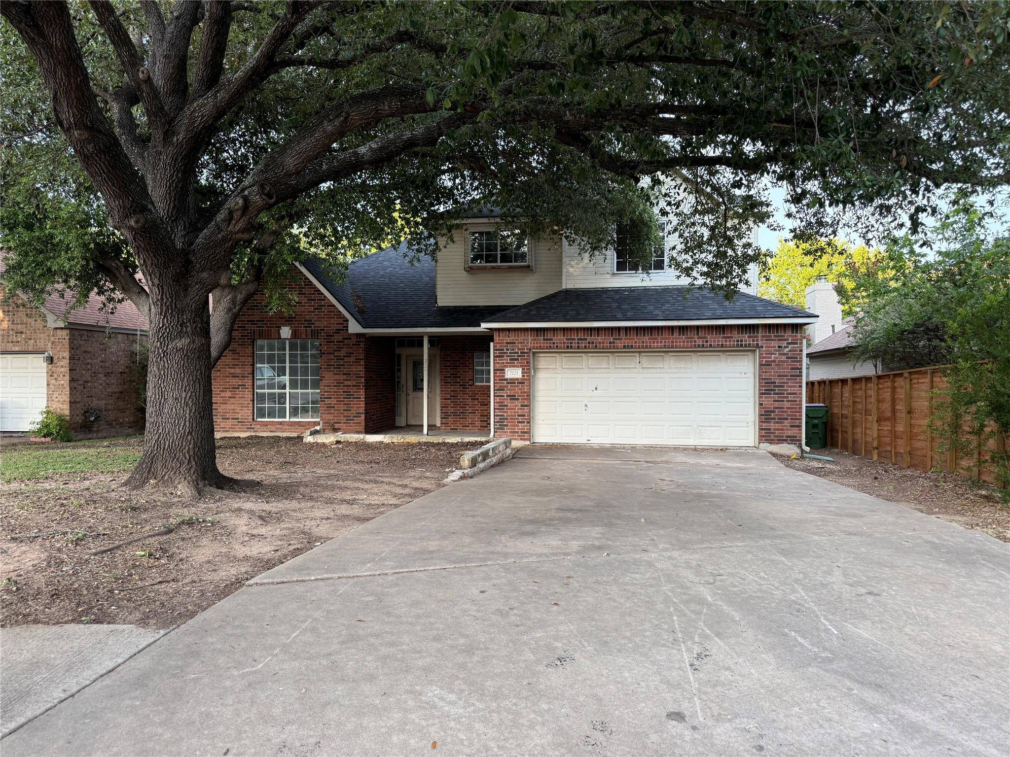 Round Rock, TX 78664,2121 Green Oaks CIR
