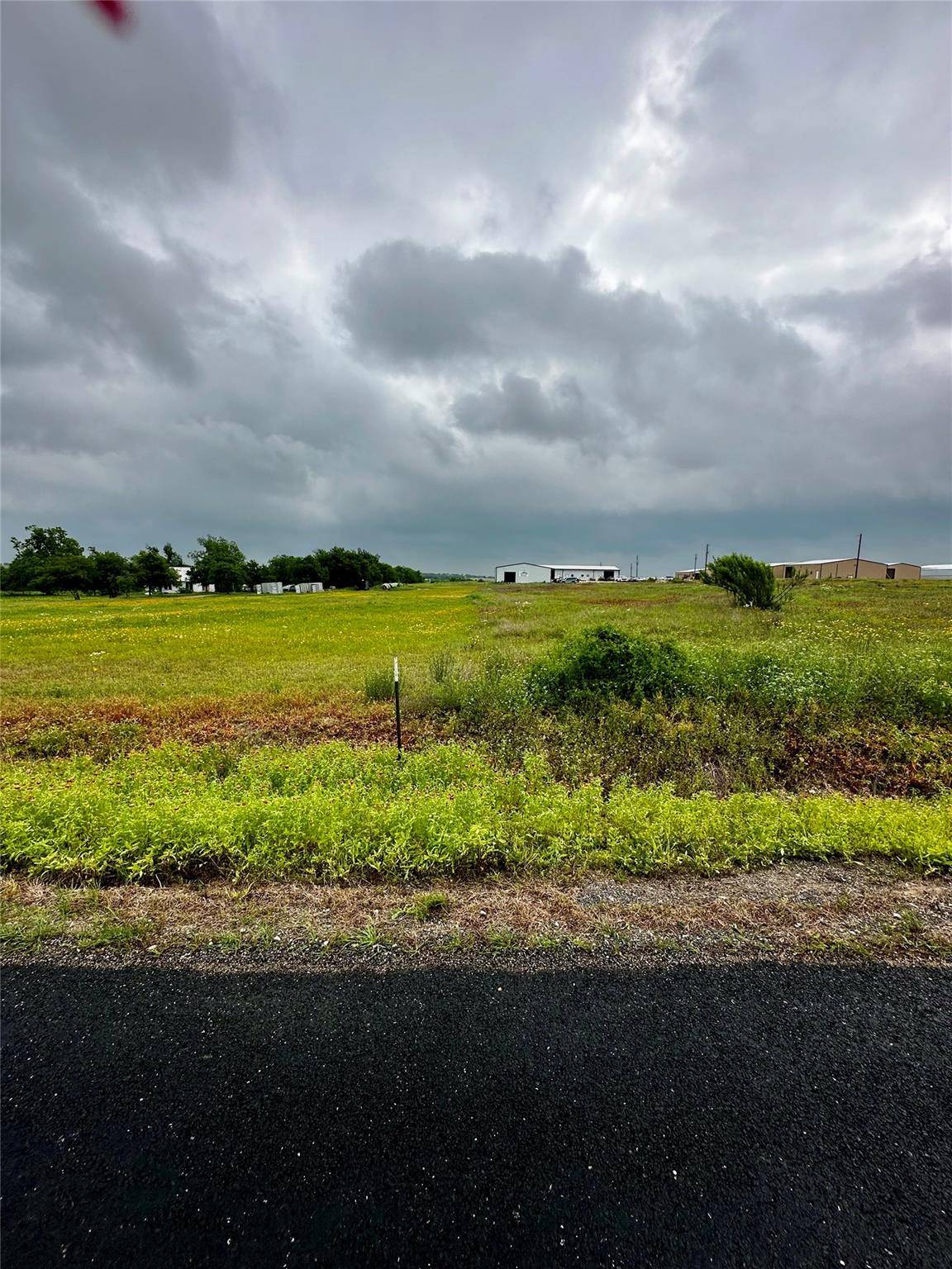 Jarrell, TX 76537,1430 County Road 145