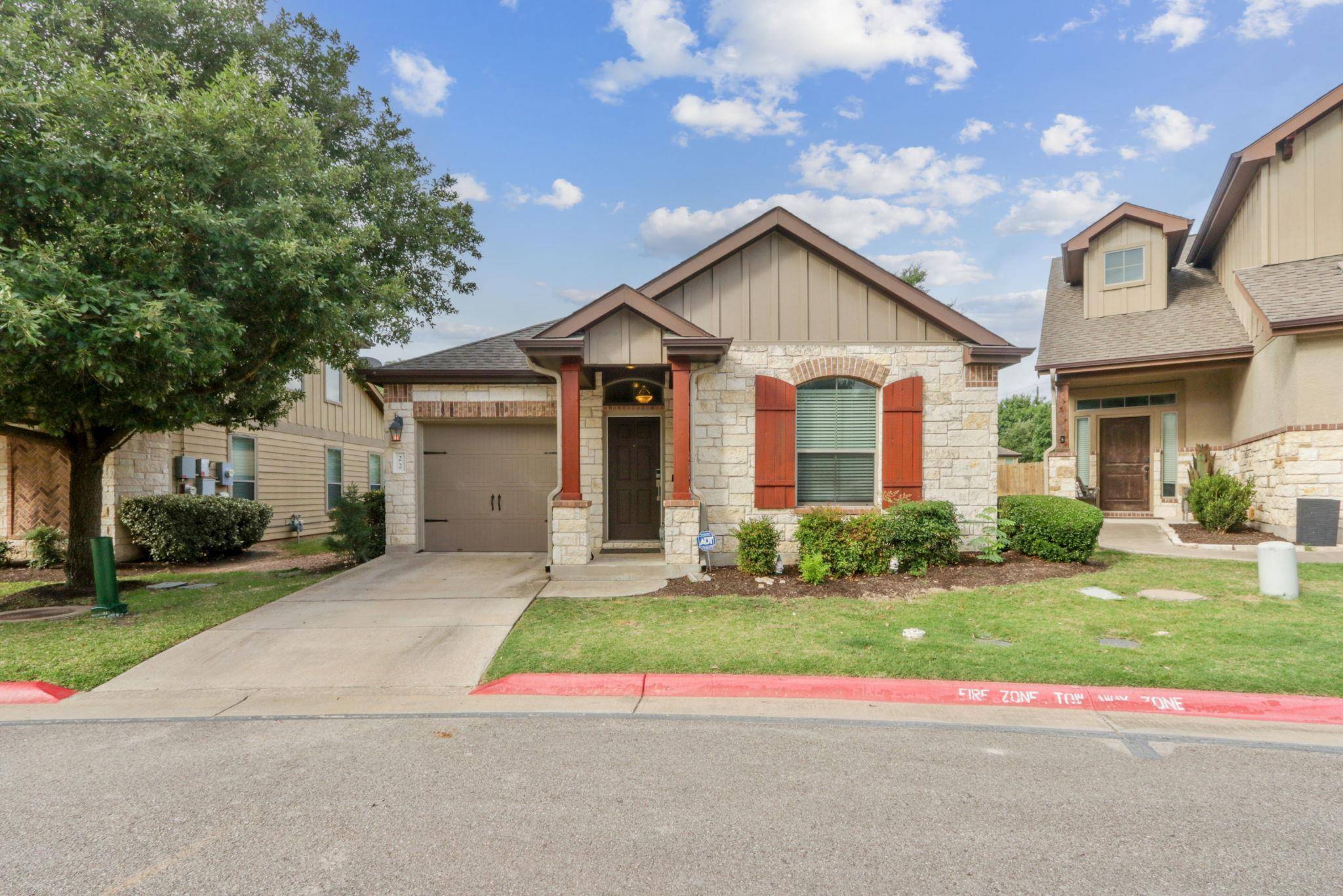 Austin, TX 78745,7233 Menchaca RD #22
