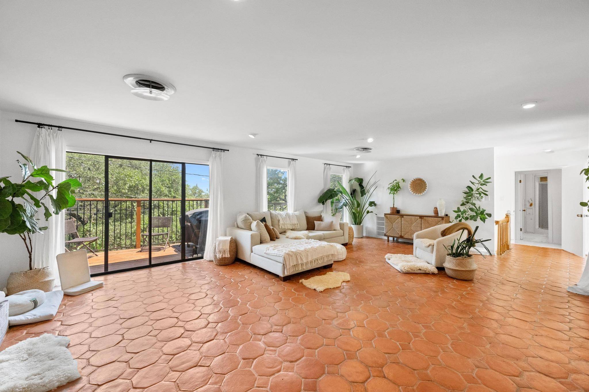 Austin, TX 78704,2300 Spring Creek DR