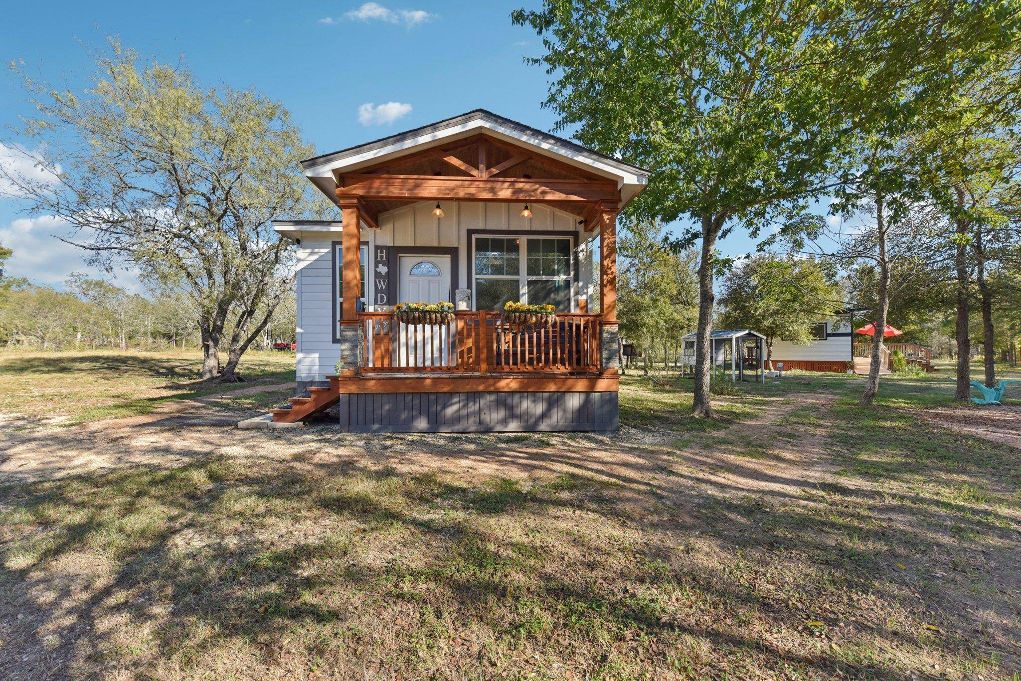 Lockhart, TX 78644,1777 Fox LN