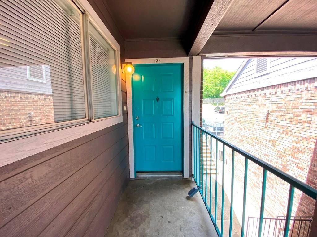 Austin, TX 78741,1840 Burton DR #128