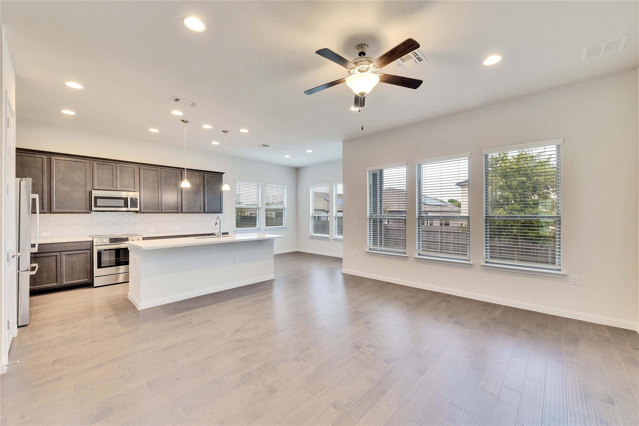 Manor, TX 78653,9937 Comely BND