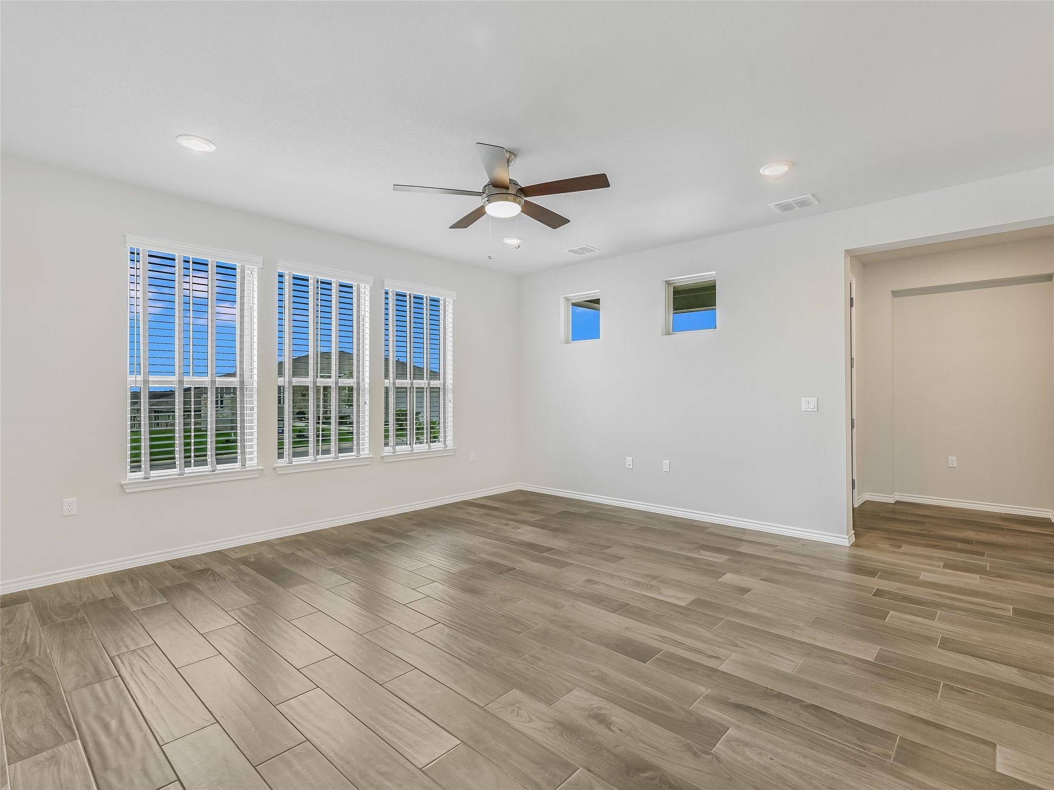 San Marcos, TX 78666,128 Charming Redbud LN