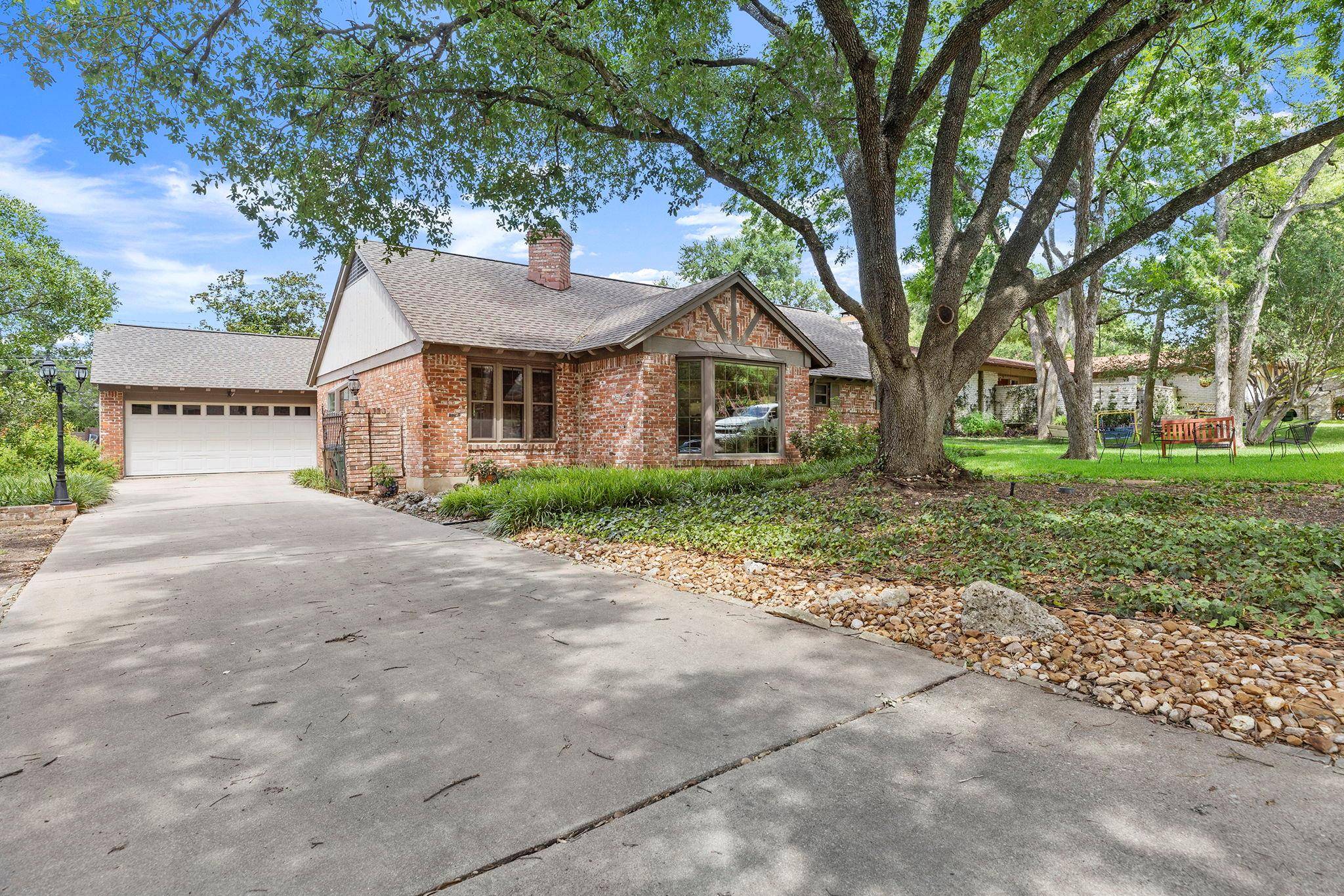 Austin, TX 78704,2504 Briargrove DR