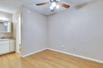 Austin, TX 78705,400 W 34th ST #206
