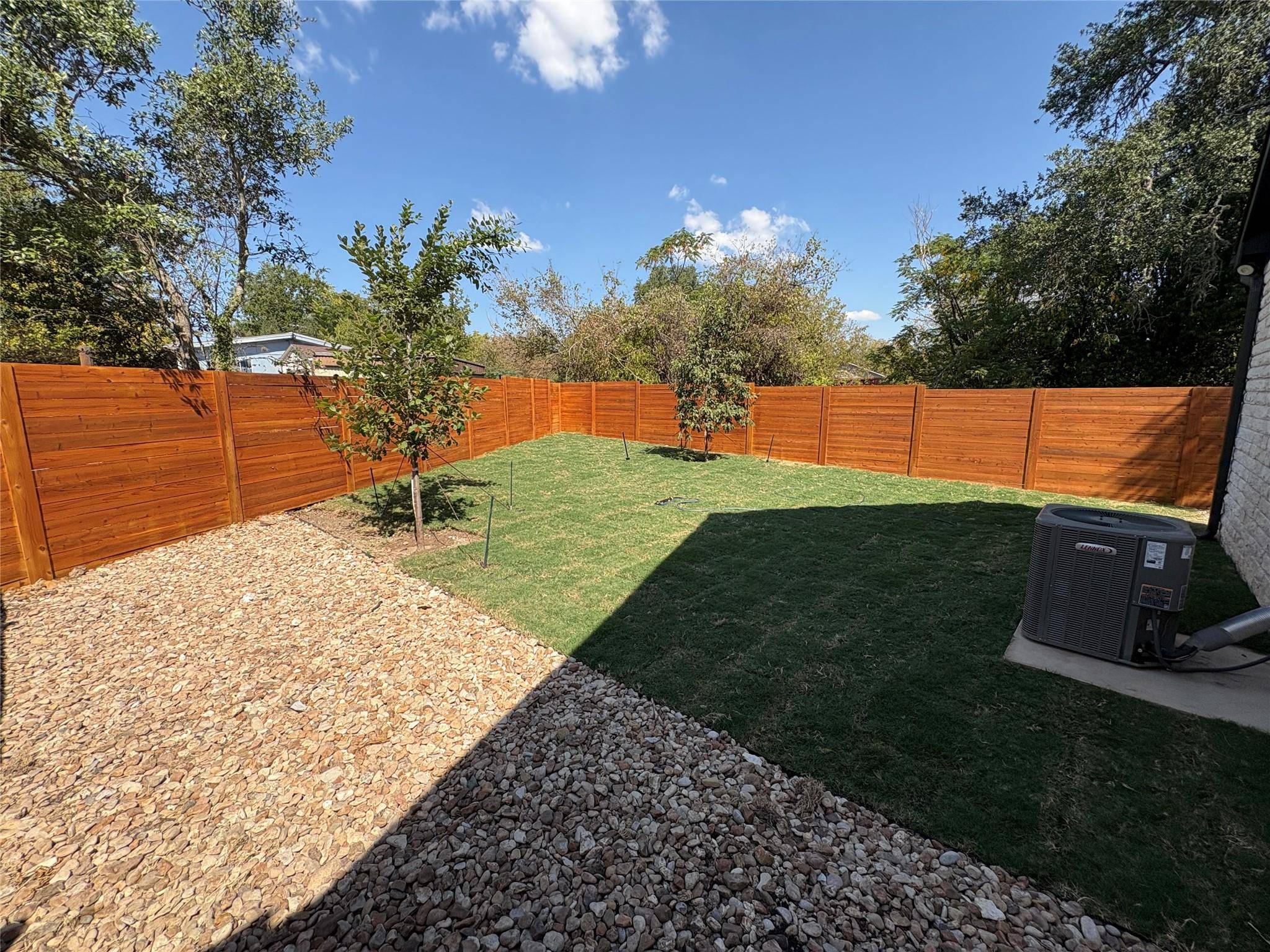 Kyle, TX 78610,304 W Allen ST