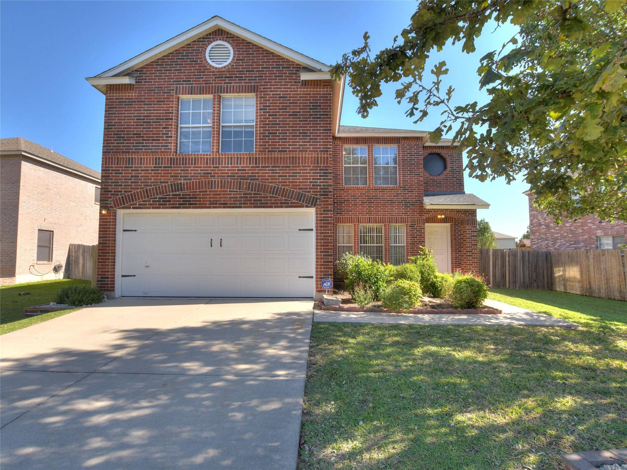 Leander, TX 78641,302 Edgewood CV