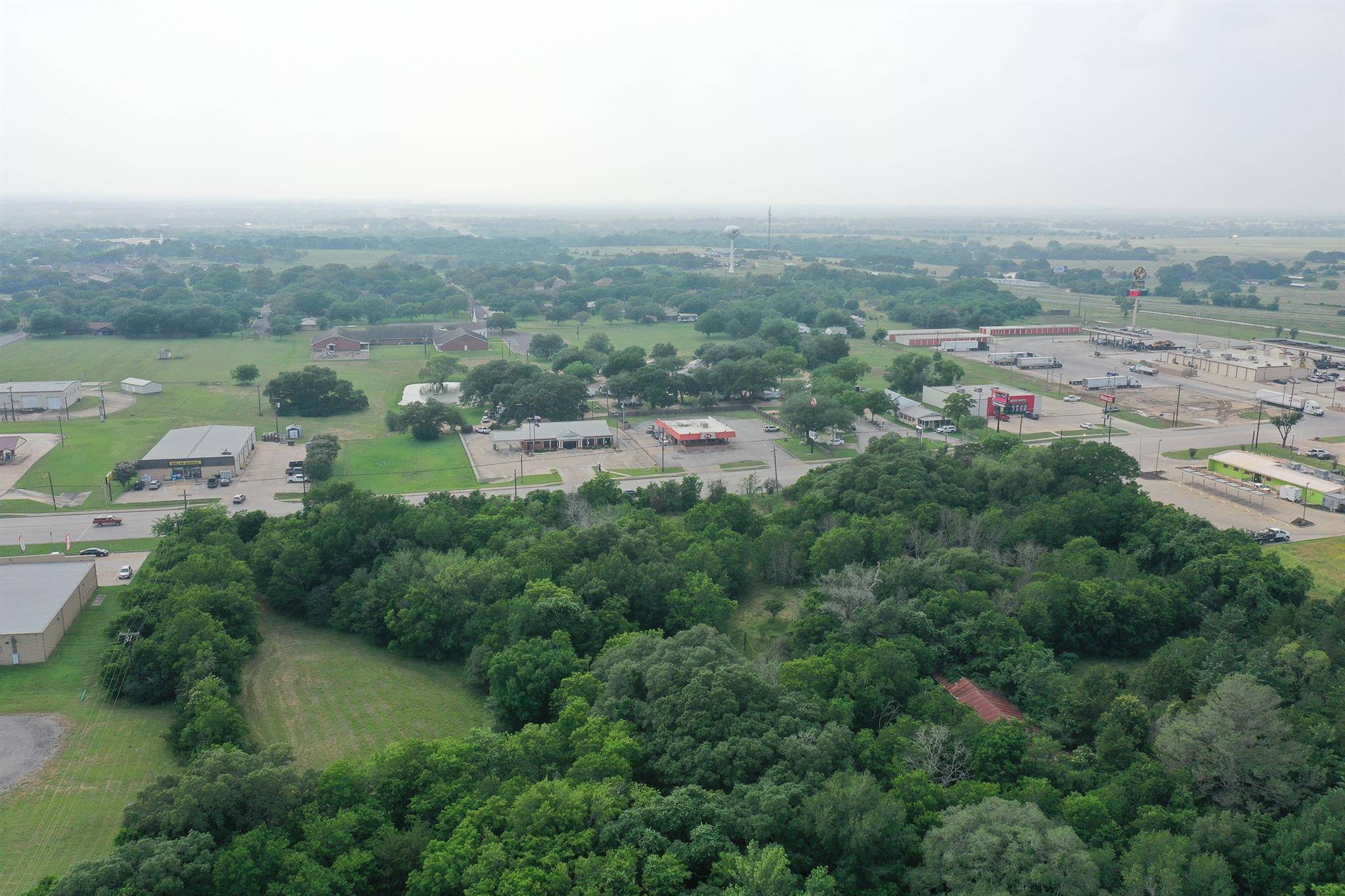 Schulenburg, TX 78956,72 N Kessler Ave