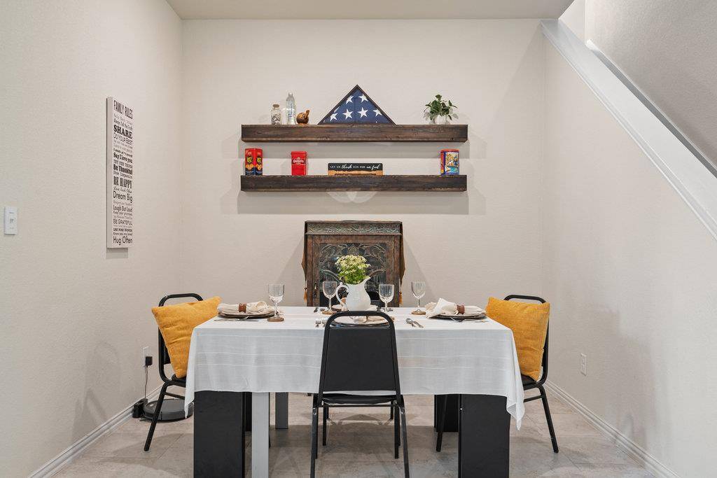 Buda, TX 78610,1759 Oyster CRK