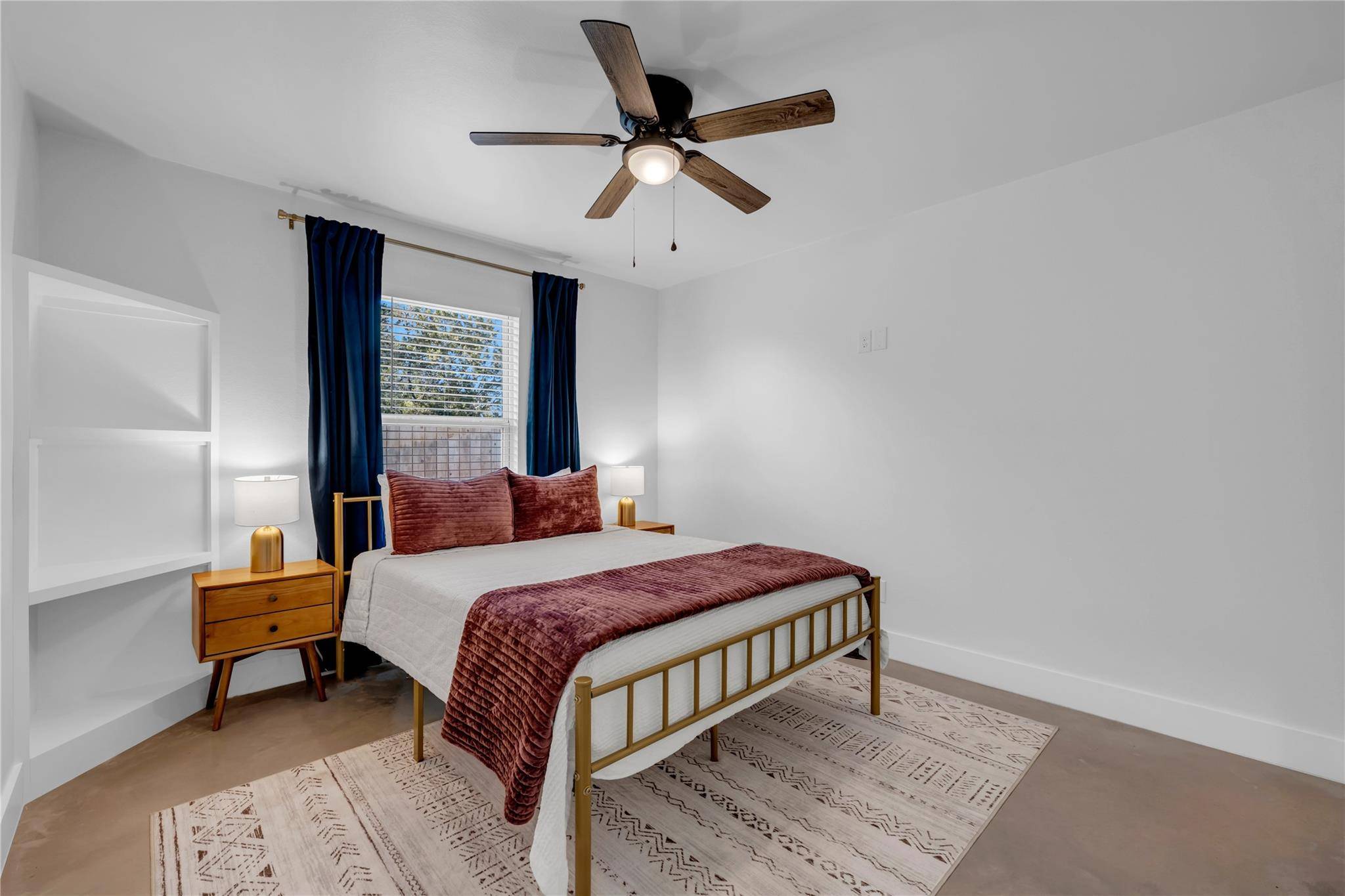 Marble Falls, TX 78654,249 Hill DR