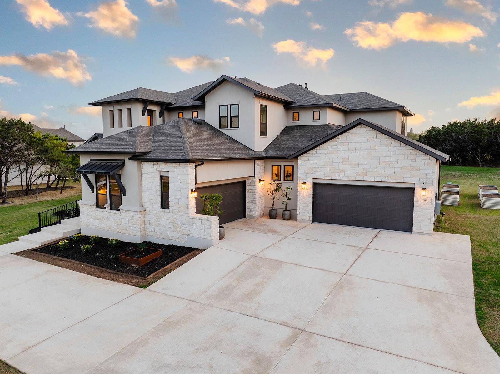 Liberty Hill, TX 78642,216 Spence LN