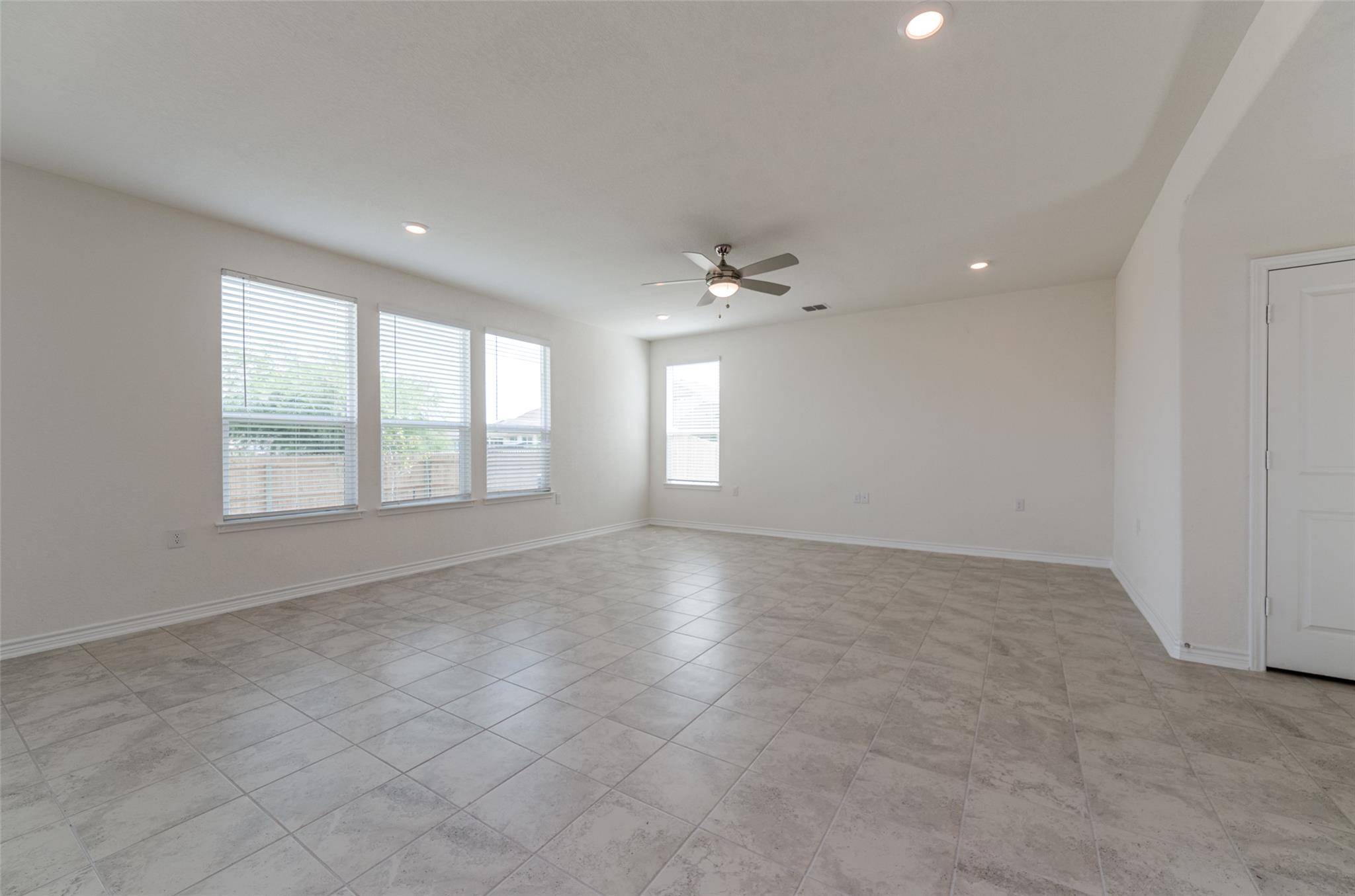San Antonio, TX 78218,5707 Larkspur Valley San 5707 Larkspur Valley