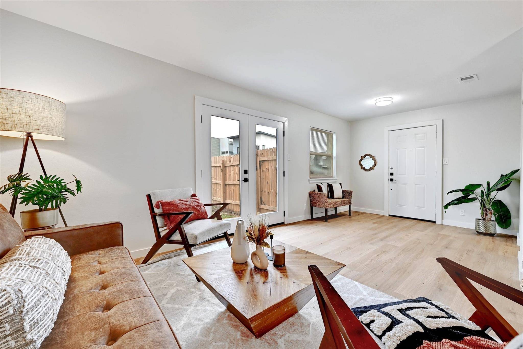 Austin, TX 78724,5736 PINON VISTA DR