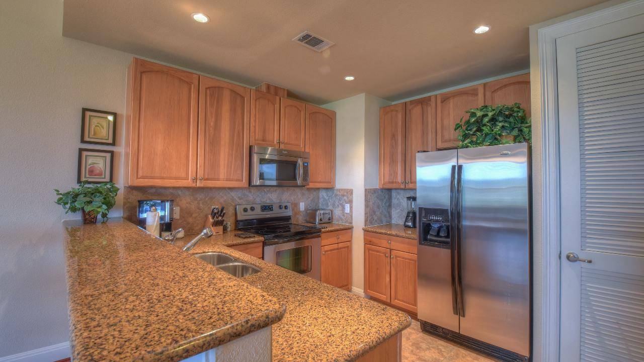 Horseshoe Bay, TX 78657,101 West Bank #51