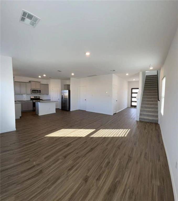 Hutto, TX 78634,105 Canley LOOP