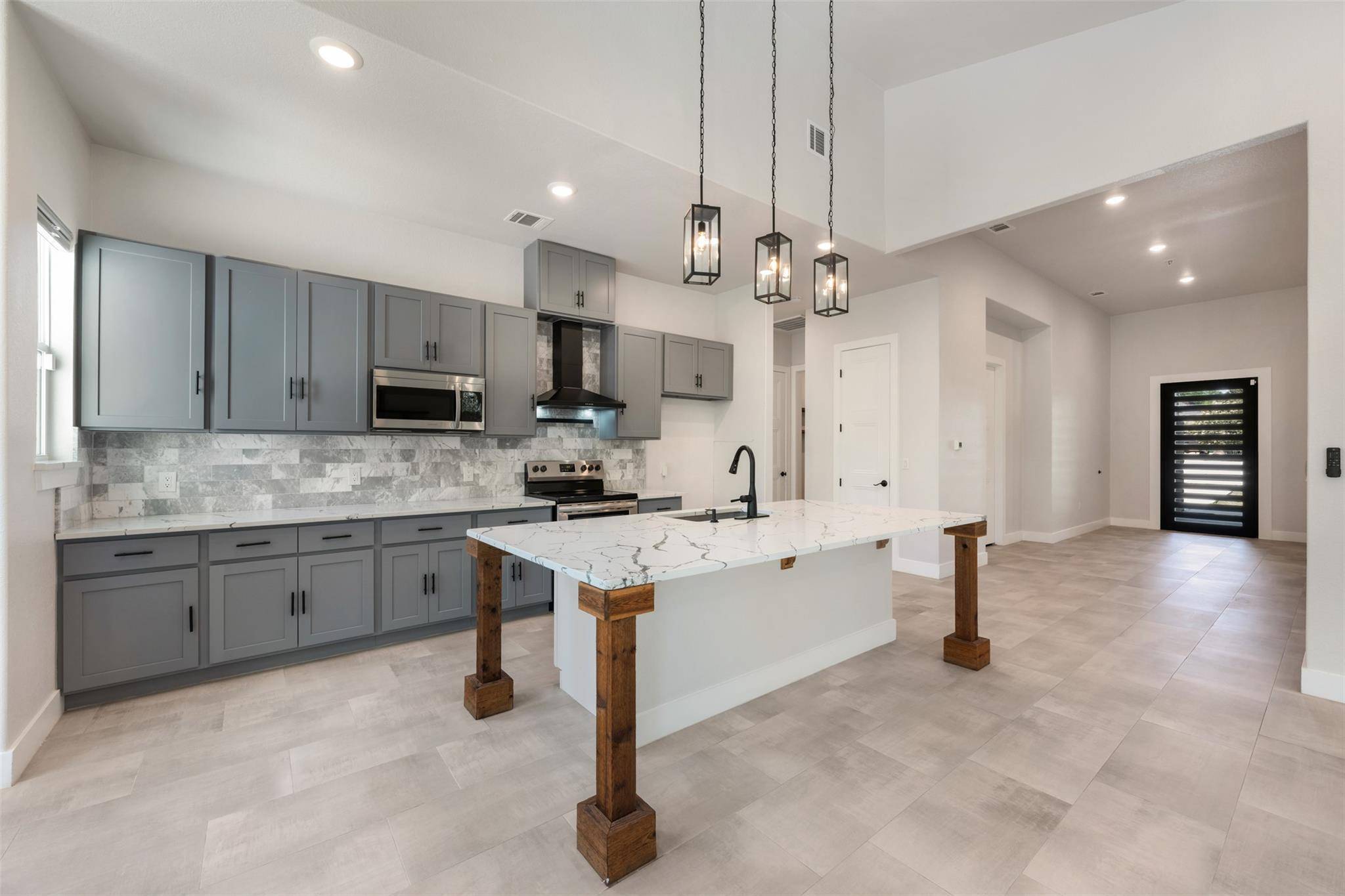 Cedar Creek, TX 78612,133 Deep Woods CT SE