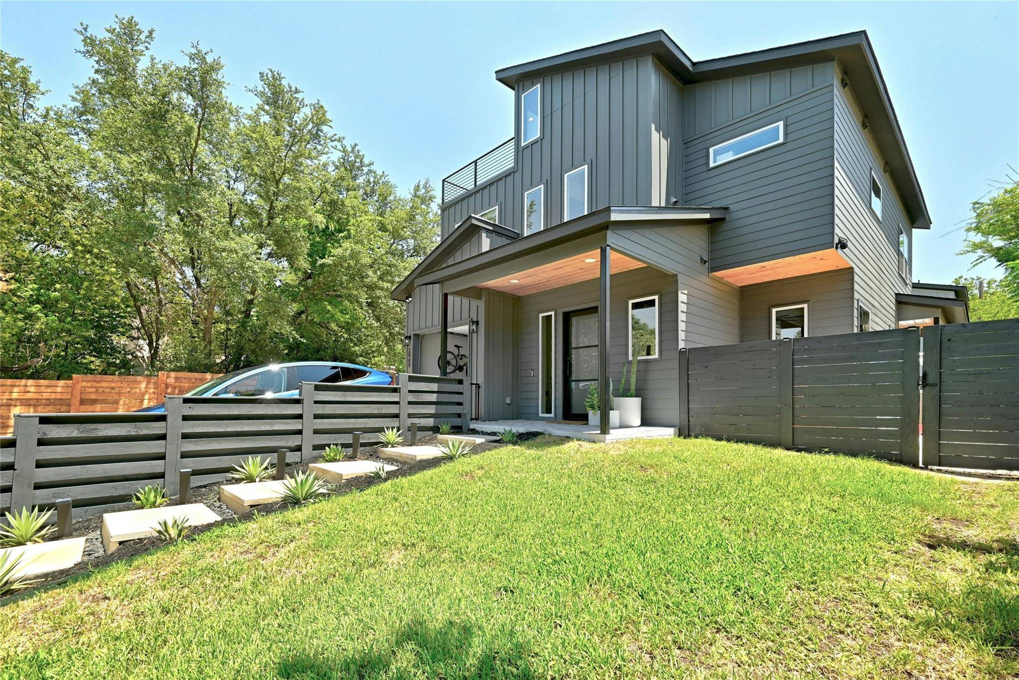 Austin, TX 78702,2909 Kuhlman Ave #1