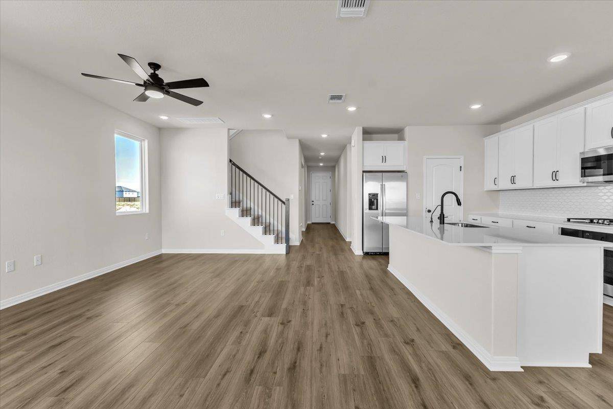 Hutto, TX 78634,302 Willow Heights DR