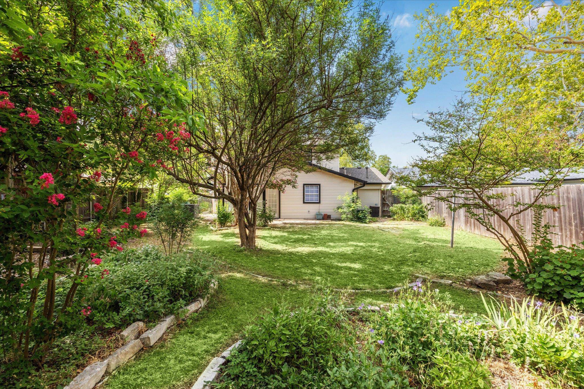 Austin, TX 78757,8516 Rockwood LN