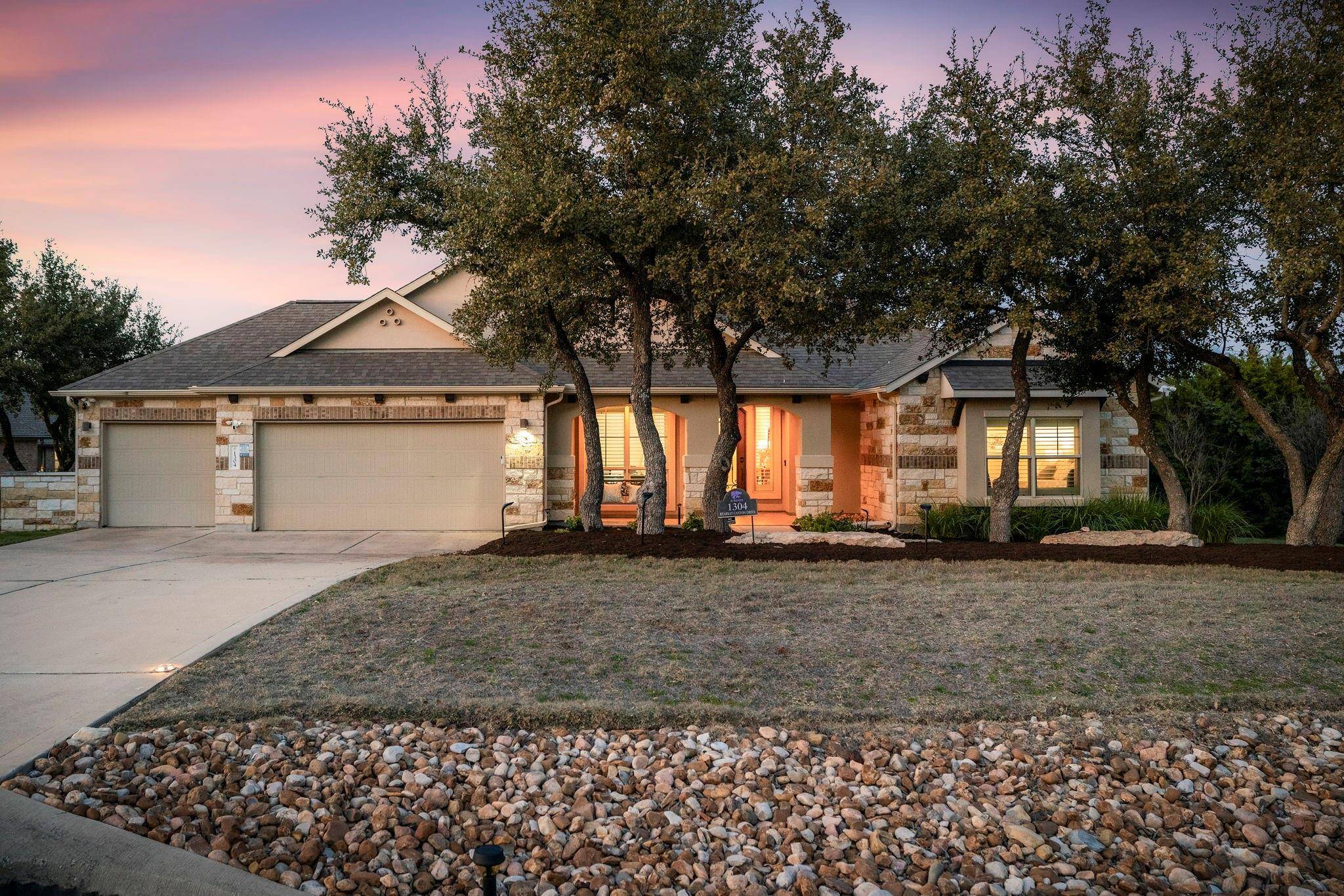 Dripping Springs, TX 78620,1304 Bearkat Canyon DR