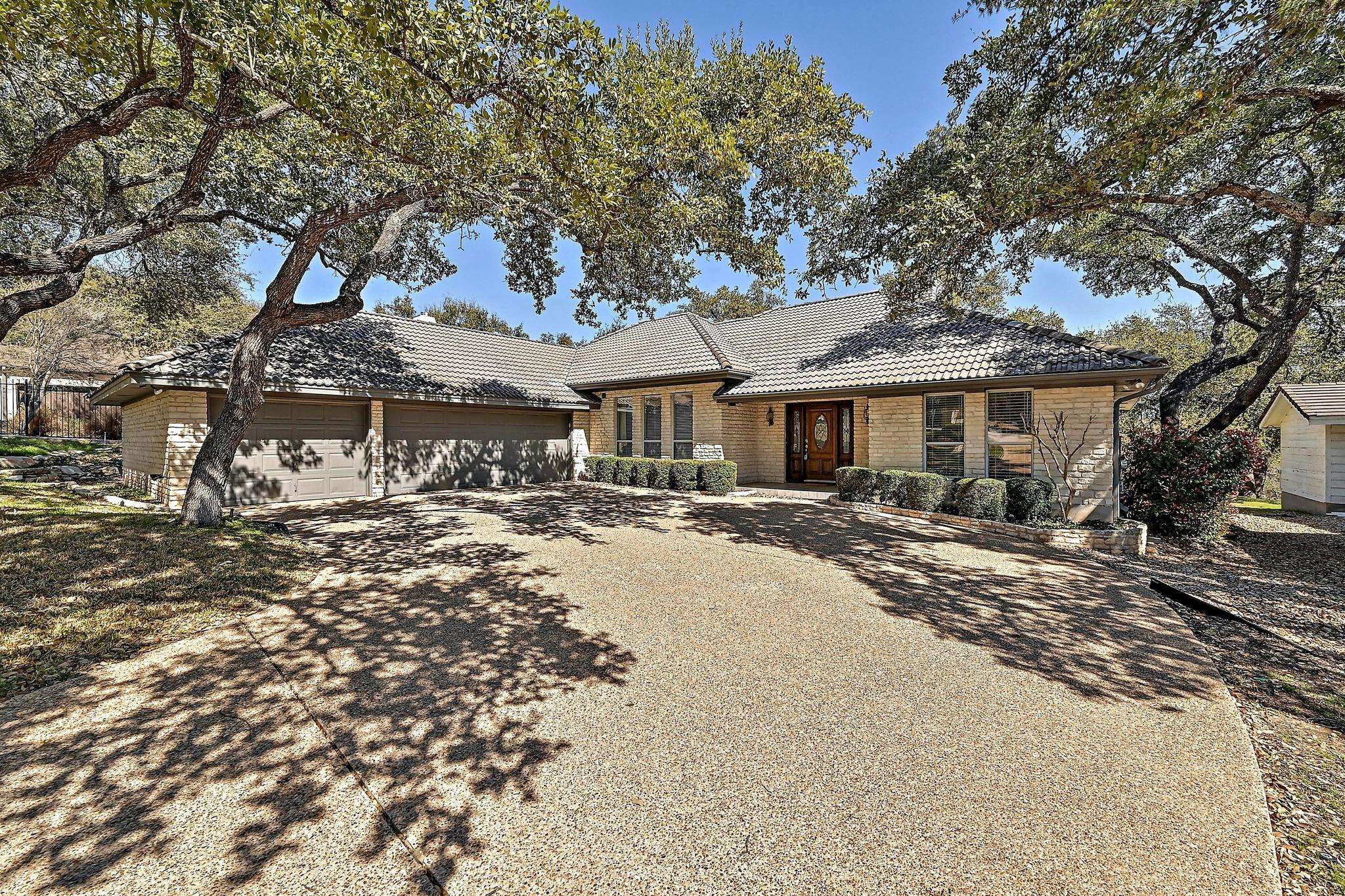Lakeway, TX 78734,410 Rolling Green DR