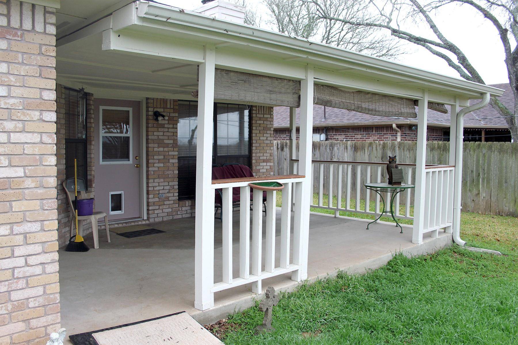 Lockhart, TX 78644,903 San Jacinto ST
