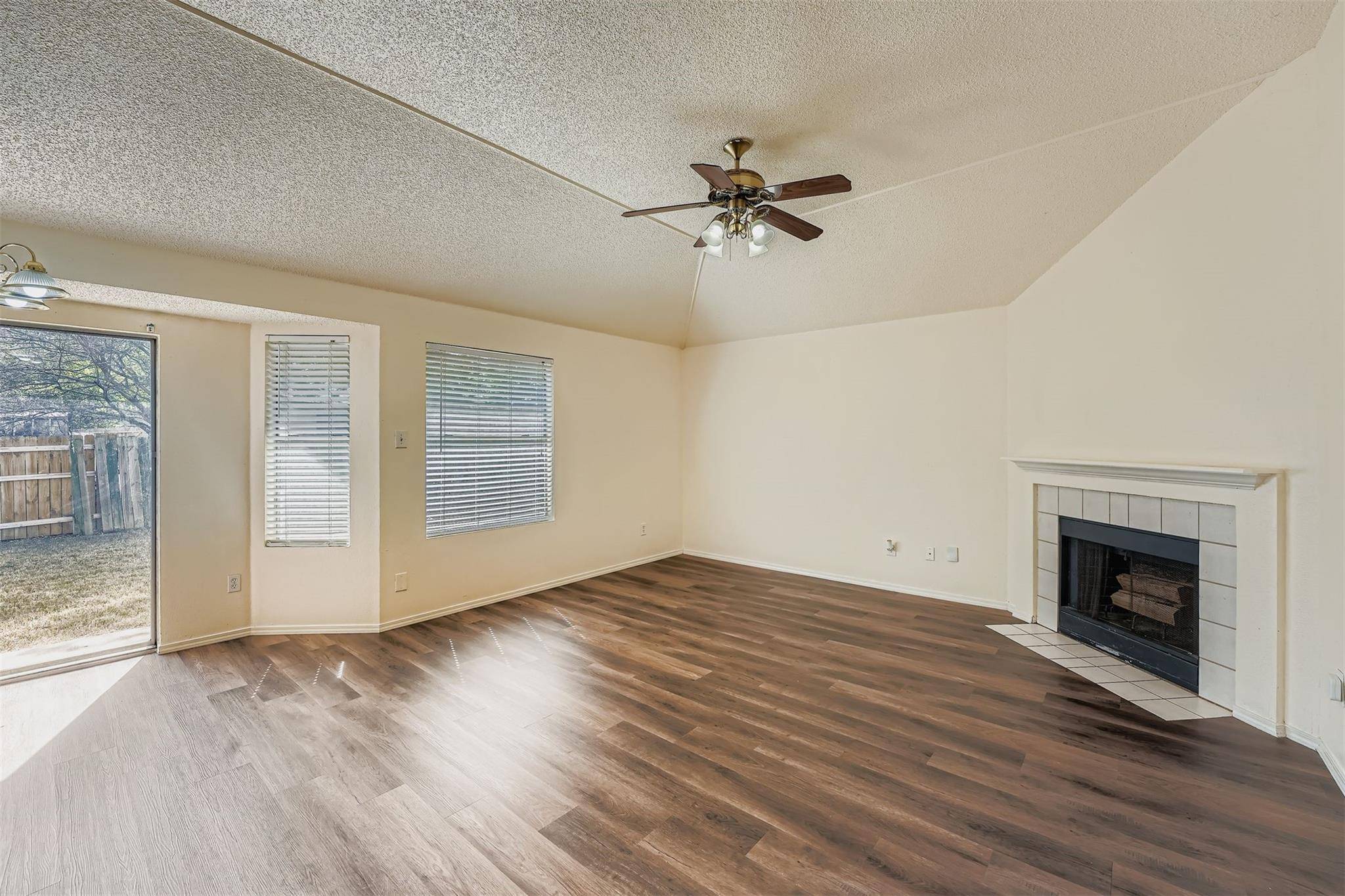 Round Rock, TX 78664,1609 Honeysuckle LN