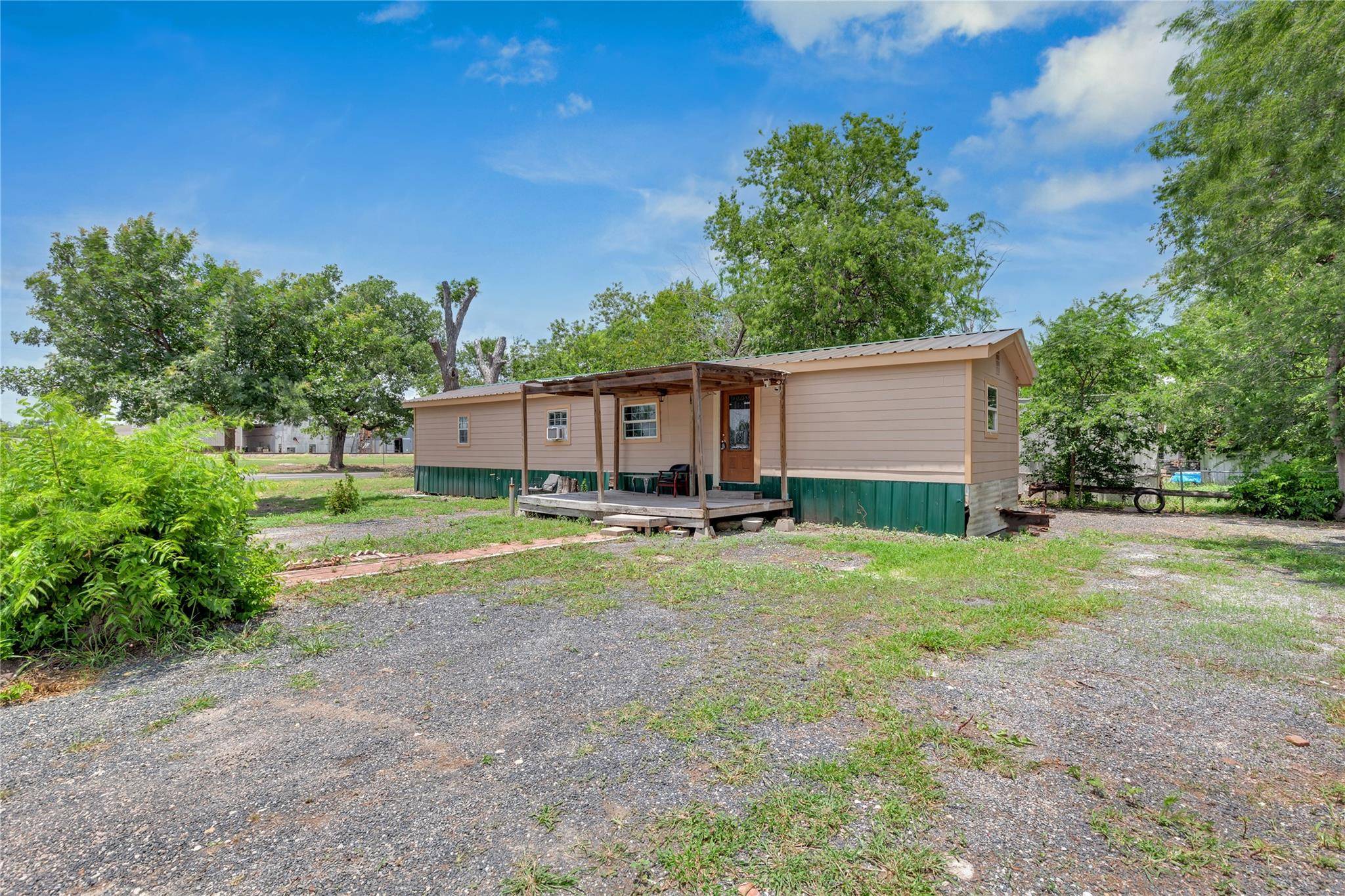 Granger, TX 76530,101 E Ash ST