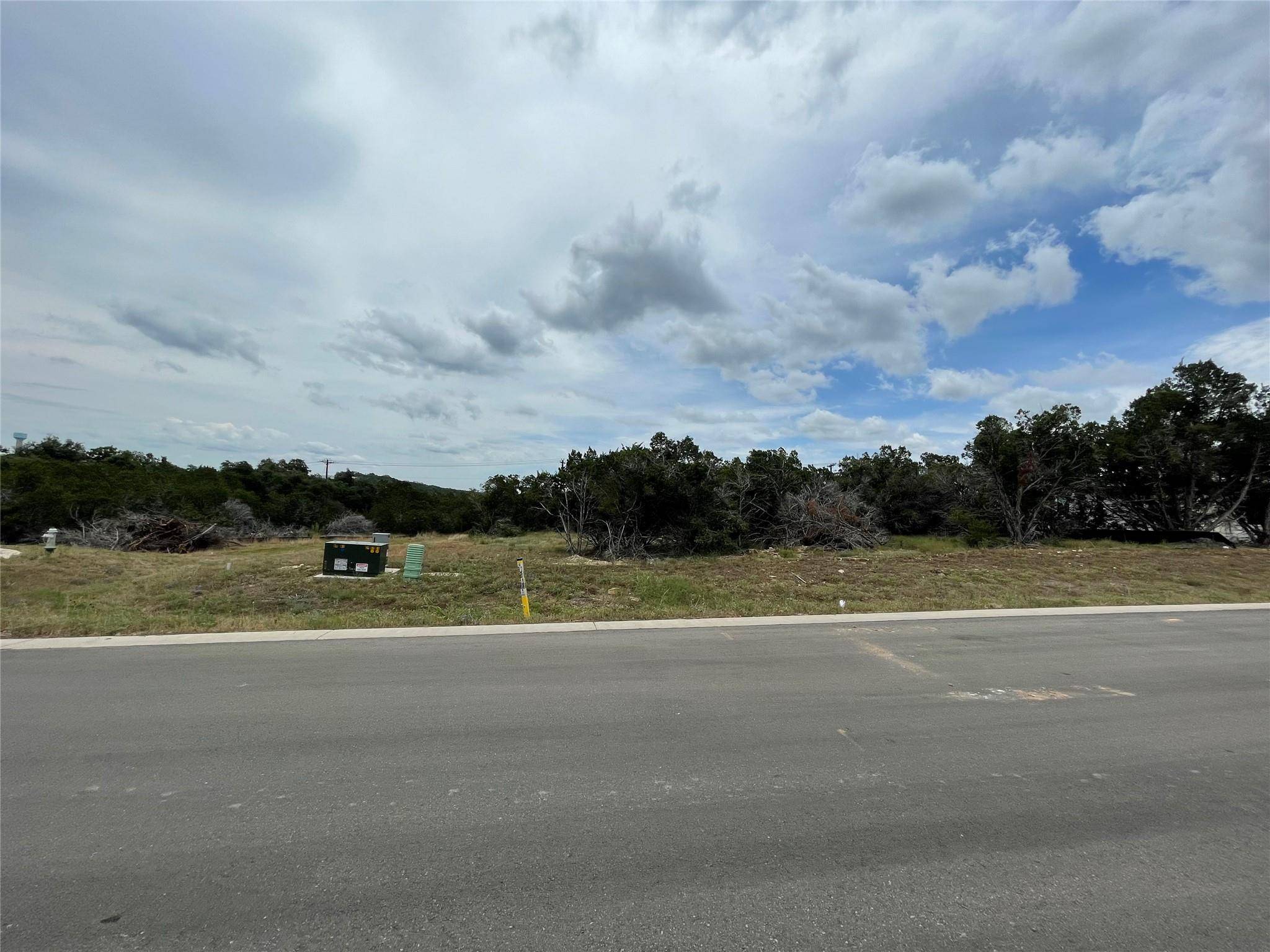 Austin, TX 78738,6513 Madrone Tree LN