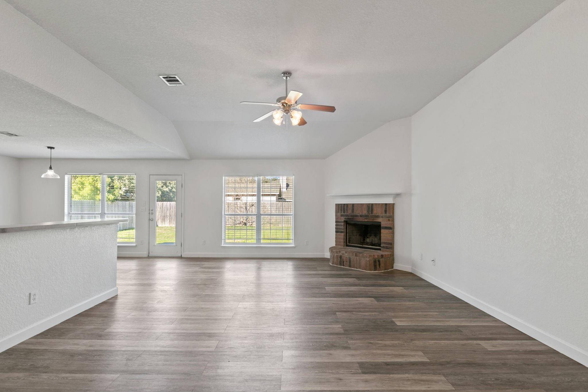 Lockhart, TX 78644,1609 Paint Brush DR