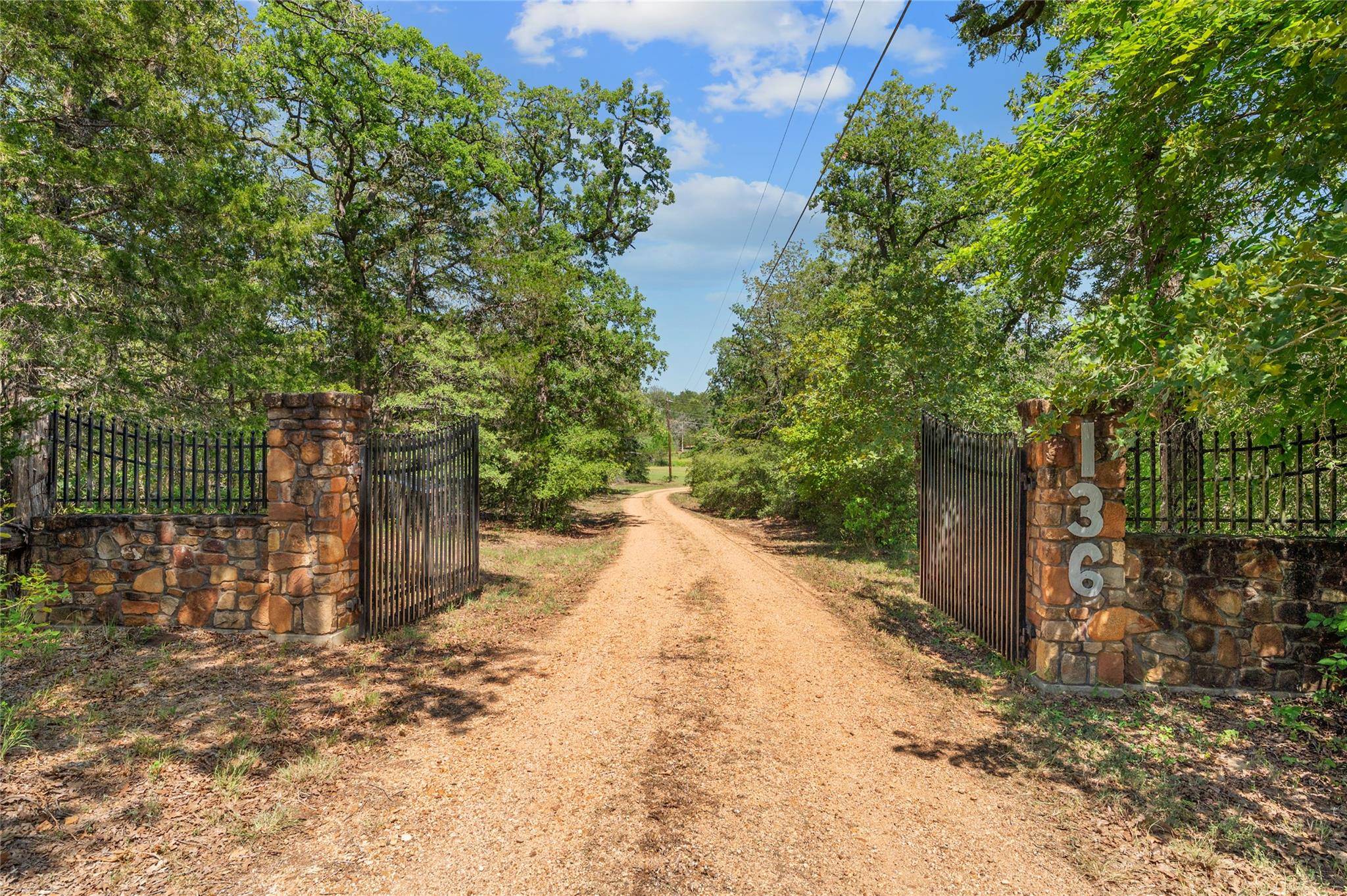 Bastrop, TX 78602,136 Red Fox LN