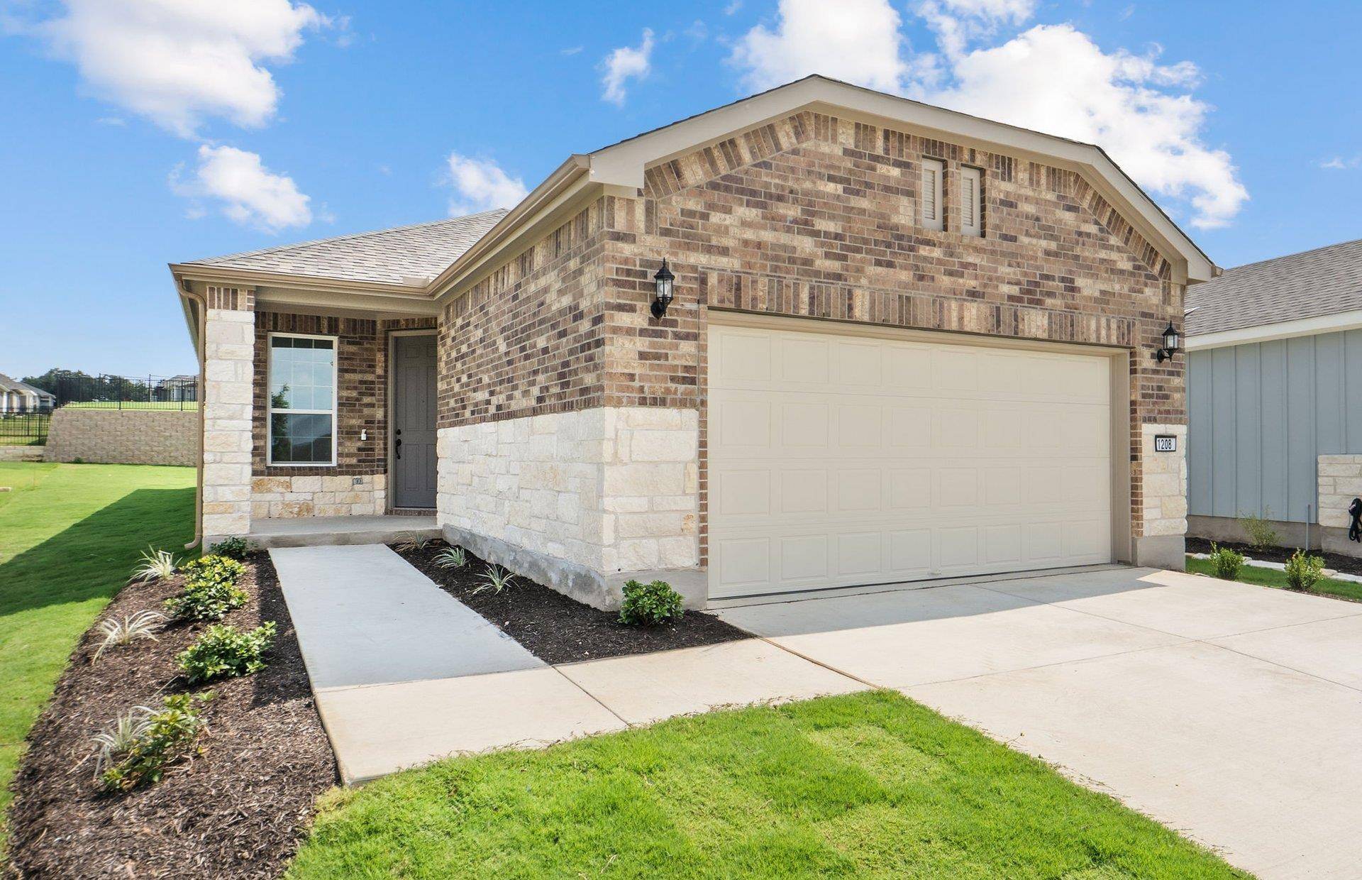 Georgetown, TX 78633,1208 Winedale LN
