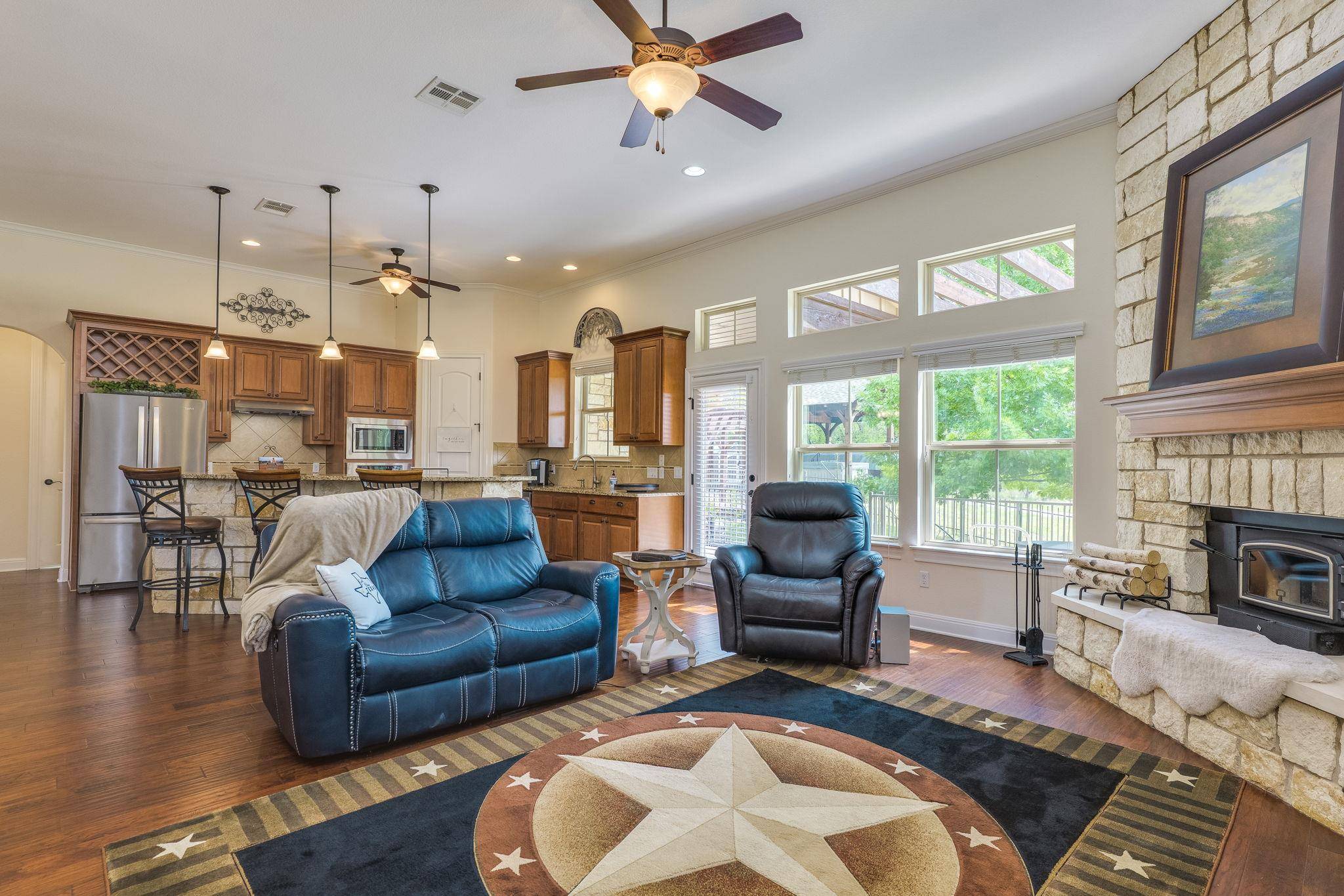 Burnet, TX 78611,201 Thomas Ridge RD