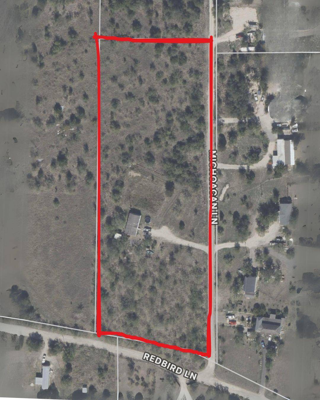 Dale, TX 78616,112 Michoacan LN
