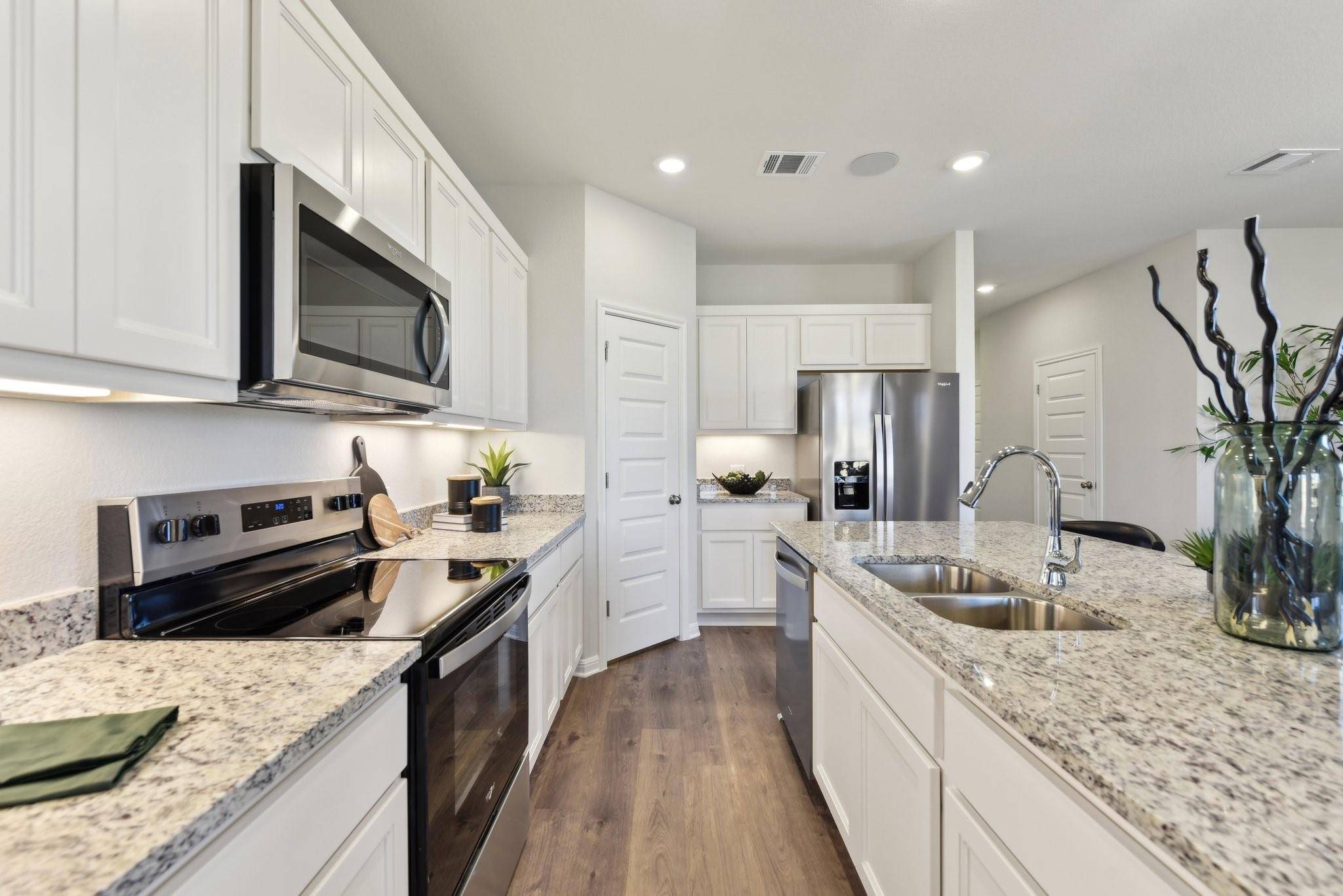 San Marcos, TX 78666,148 Cutleaf CV