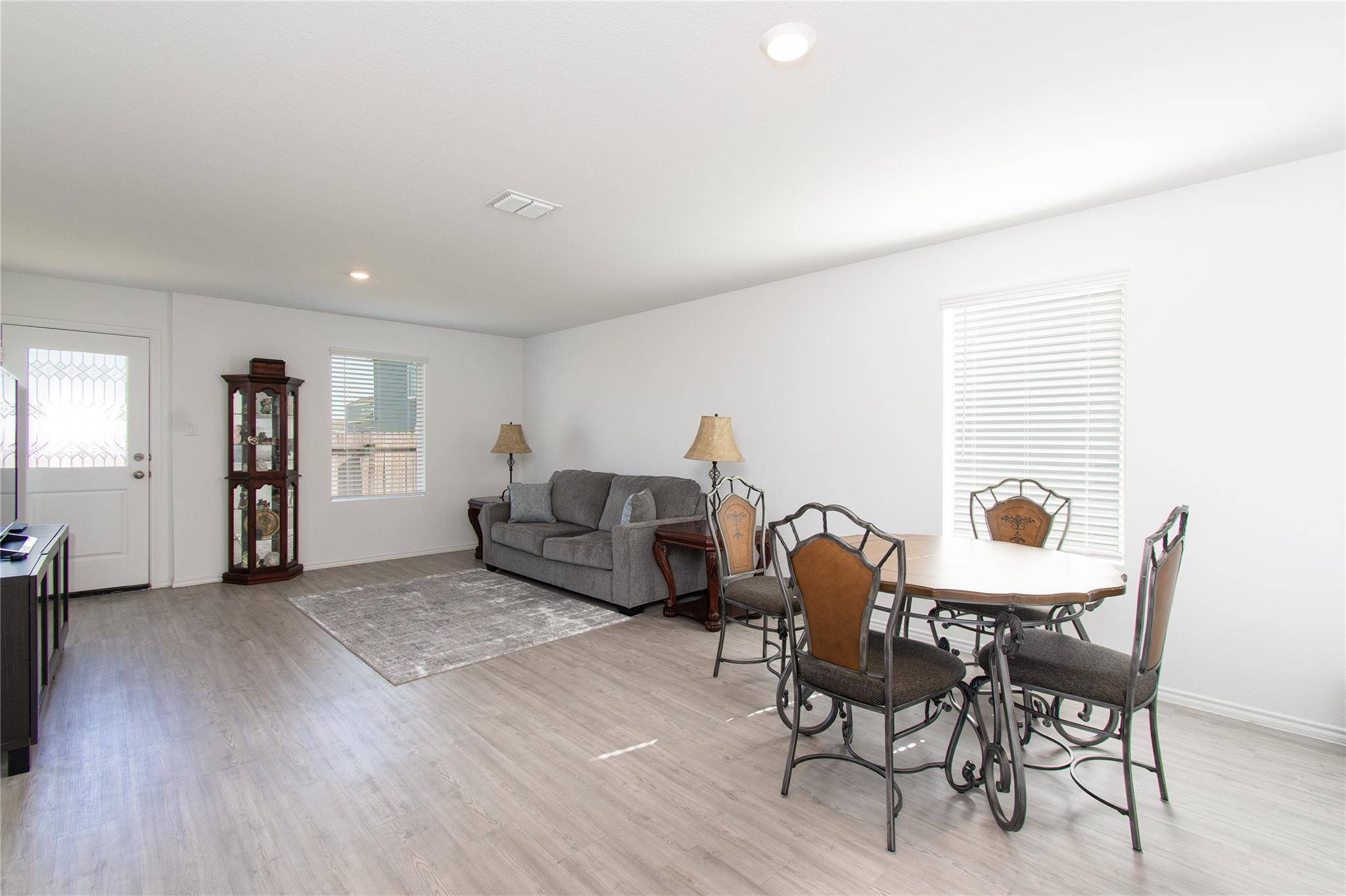 Jarrell, TX 76537,539 Commander Abbott DR